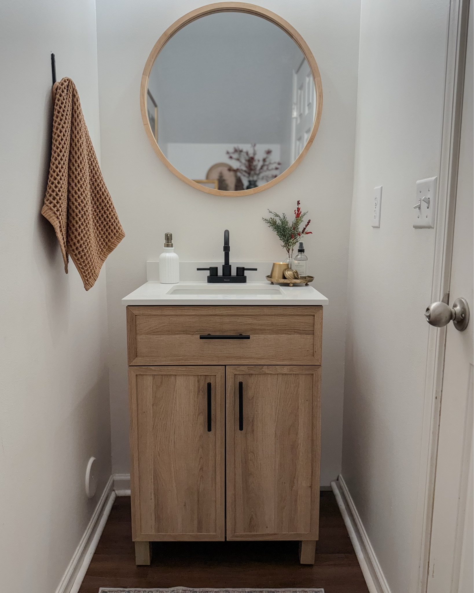 Christmas powder bathroom decor ❤️

#LTKHome #LTKHoliday #LTKSeasonal