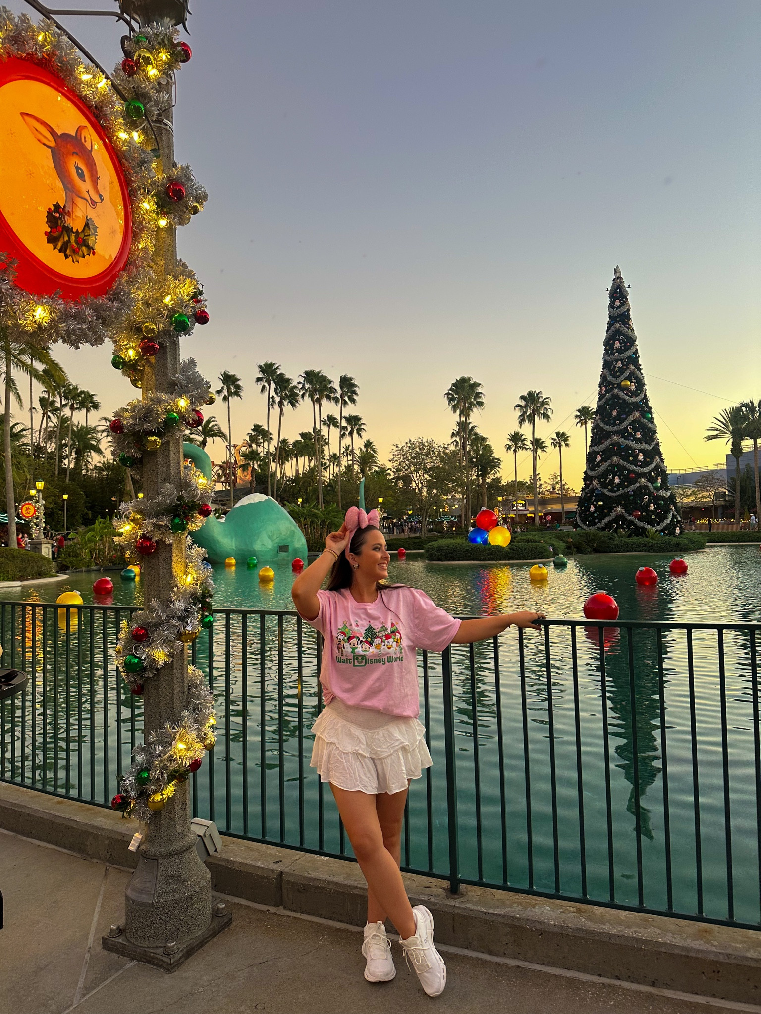 Christmas at Disney look!! 🎄💖🎅🏼✨ 

#LTKTravel #LTKStyleTip #LTKSeasonal