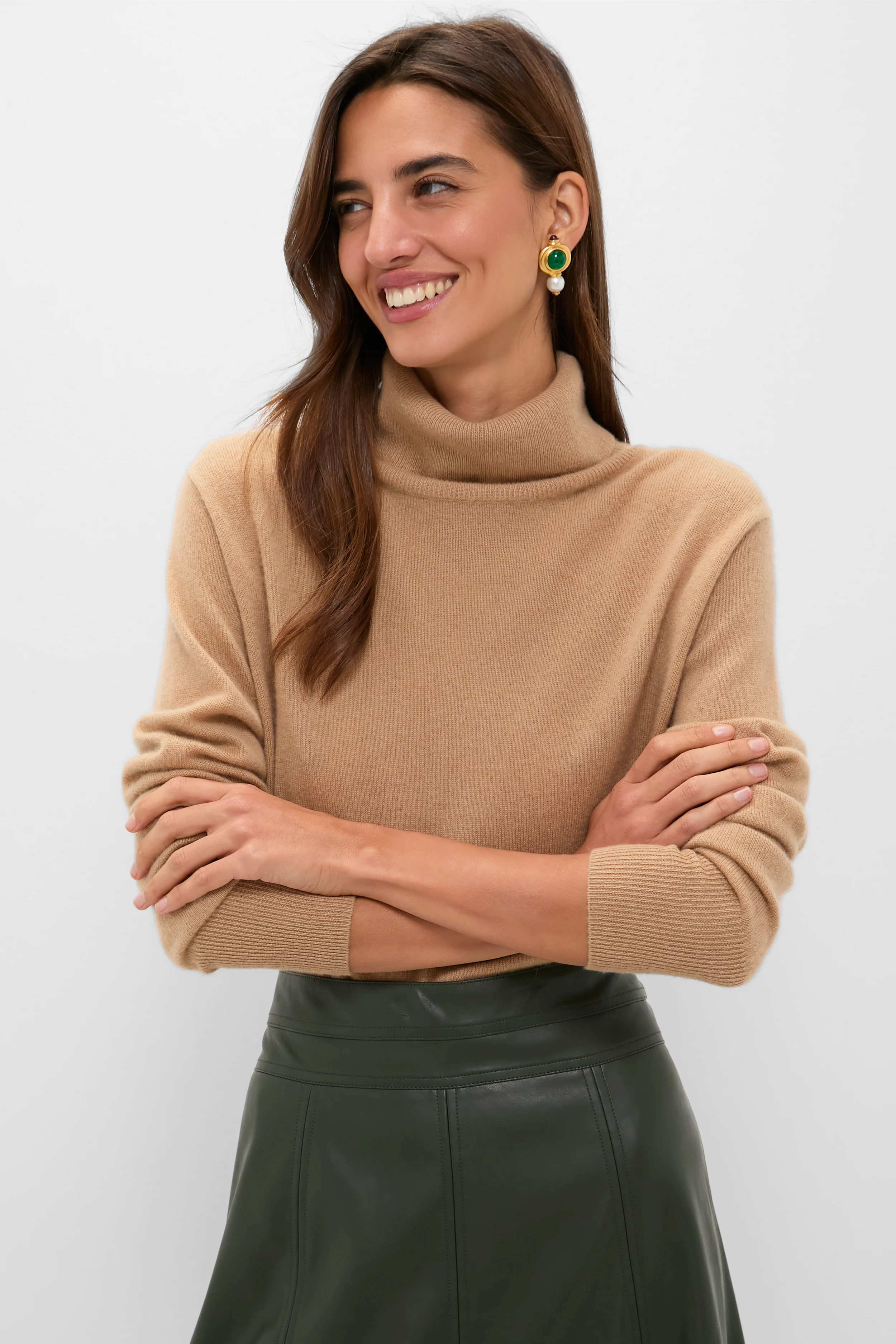 Camel Cashmere Turtleneck Sweater | Tuckernuck (US)