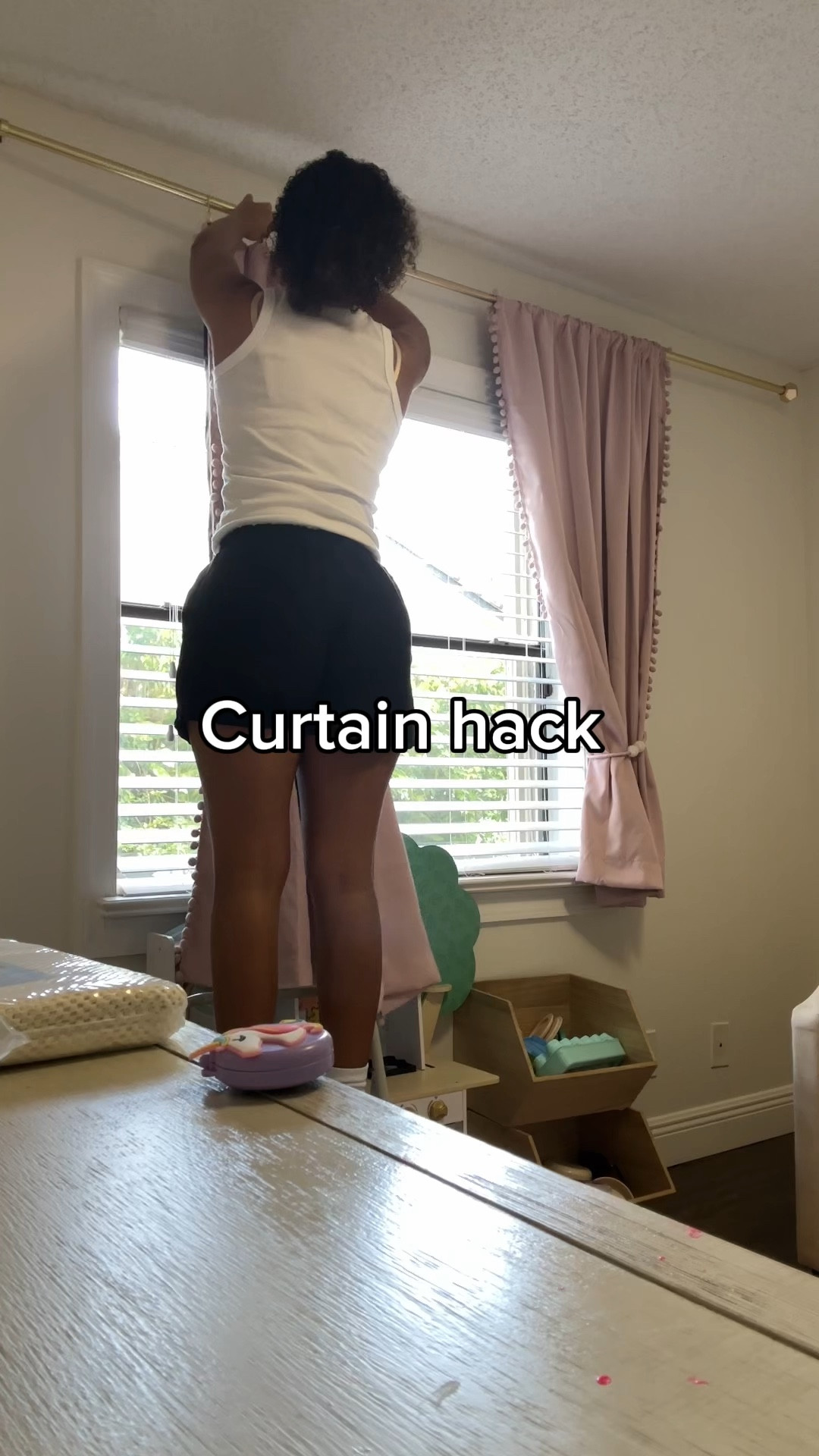 Curtain hack 😆#curtains #curtainrod #curtainhack #curtain 

#LTKHome #LTKVideo #LTKFindsUnder50