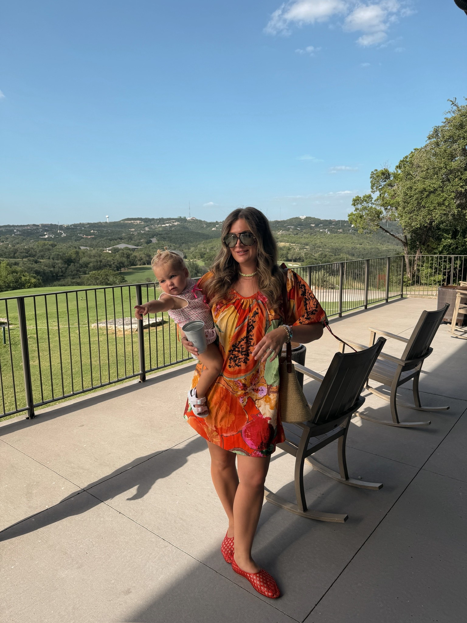 The throw-on-and-go summer mini dress I’ve been reaching for on repeat. 🤍

summer mini dress, casual summer outfit, everyday dress, vacation outfit, affordable fashion, women’s summer style, throw on dress, weekend outfit, lightweight dress, easy summer outfit, summer wardrobe, summer fashion 2026

#LTKootd #LTKSeasonal