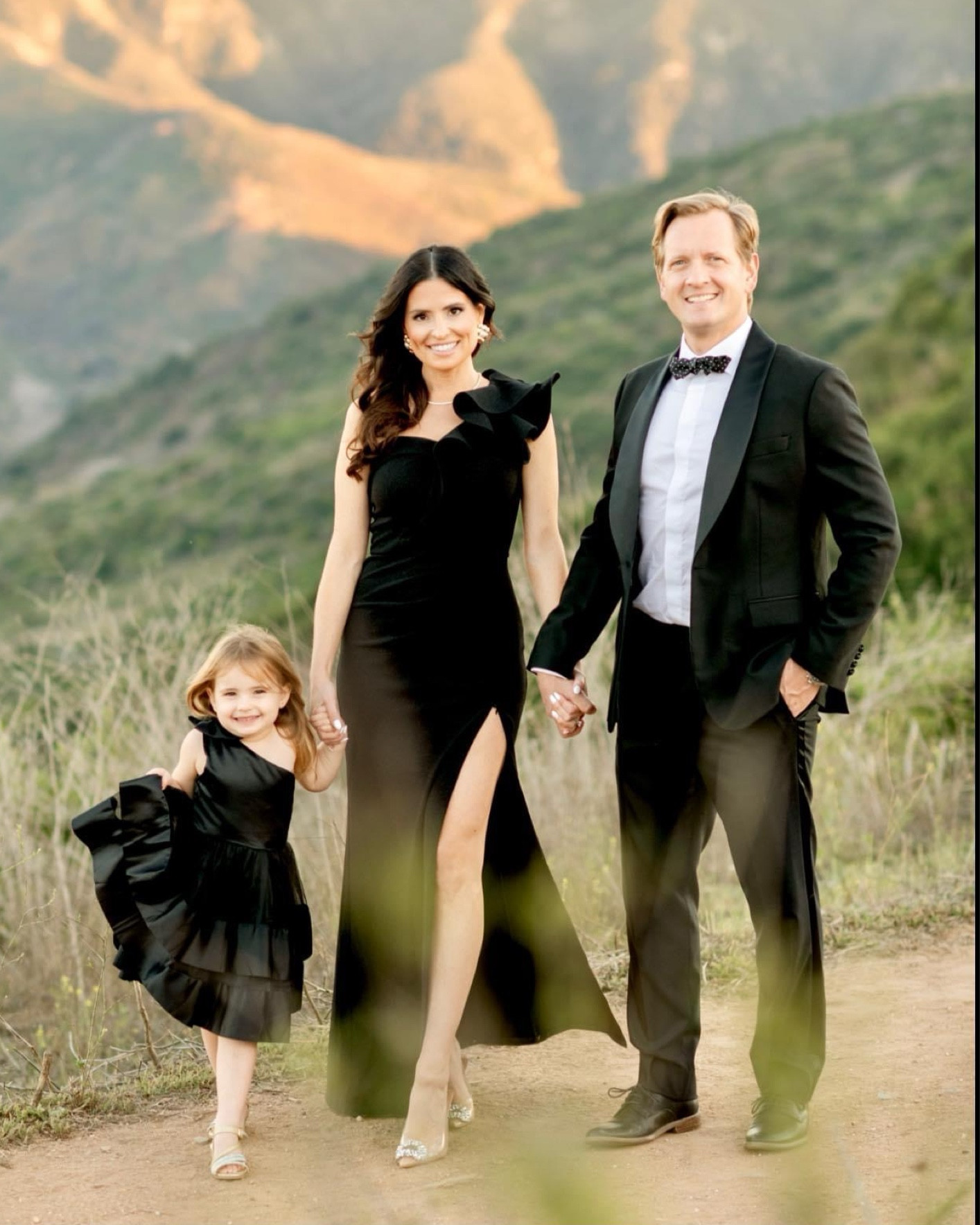 All black family photo outfits 

#LTKmens #LTKkids #LTKfamily