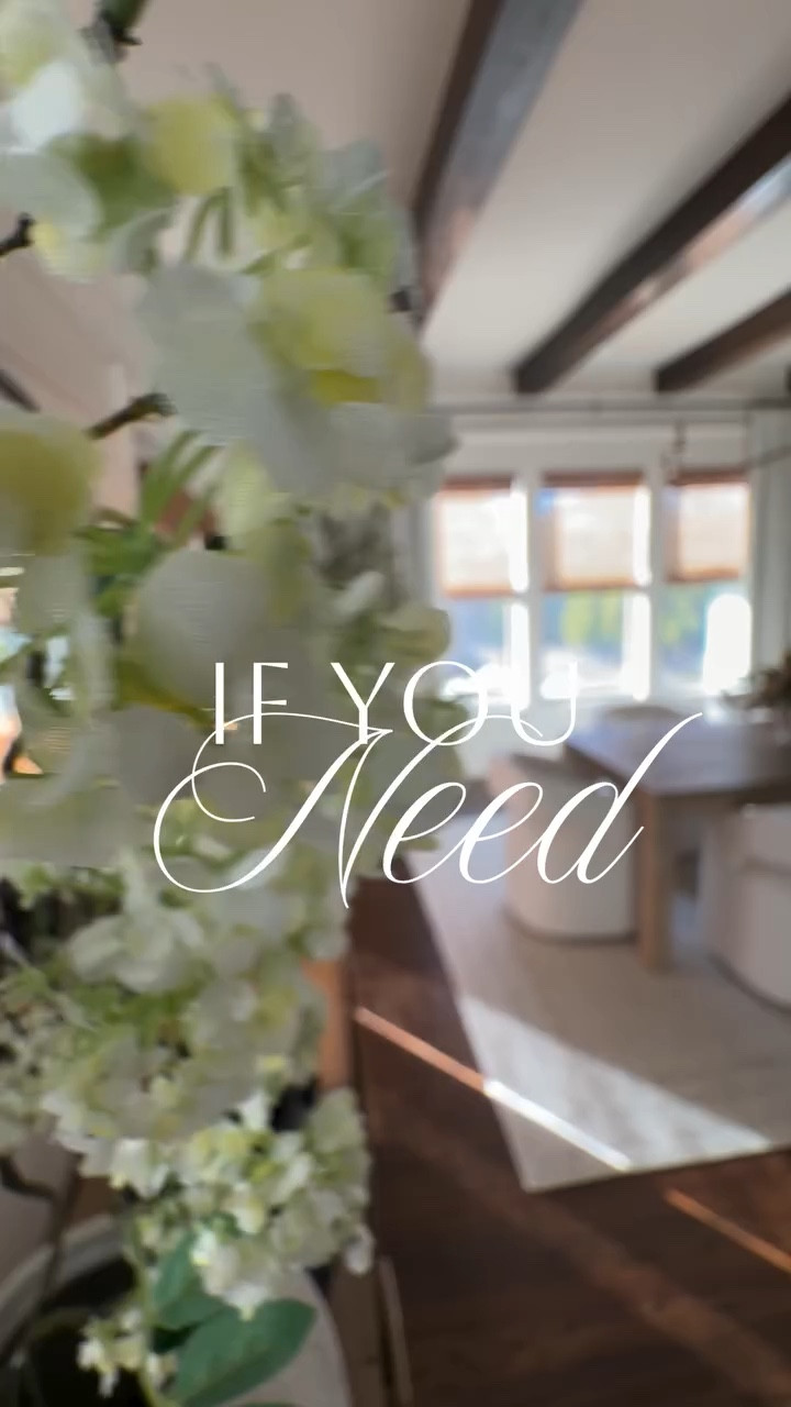 Hi, I’m Courtney Taylor 👋🏻 and I’m so glad you’re here!

This is where I share our journey of turning our builder-grade house into a warm, timeless home — one affordable, curated detail at a time.

Over the past few years, I’ve been slowly transforming our spaces into cozy, designer-inspired rooms that actually feel lived in… and we’re still adding to it every day.

If you love:
✨ simple styling ideas
✨ budget-friendly home finds
✨ timeless neutral decor
✨ cozy layered spaces

…then you’re definitely in the right place 🤍

Follow along for weekly home styling, seasonal decor, and my favorite home finds.



So glad you’re here 🫶🏻

#affordablehomedecor
#neutralhomeinspo
#cozyhomevibes
#homestylingideas

#LTKHome