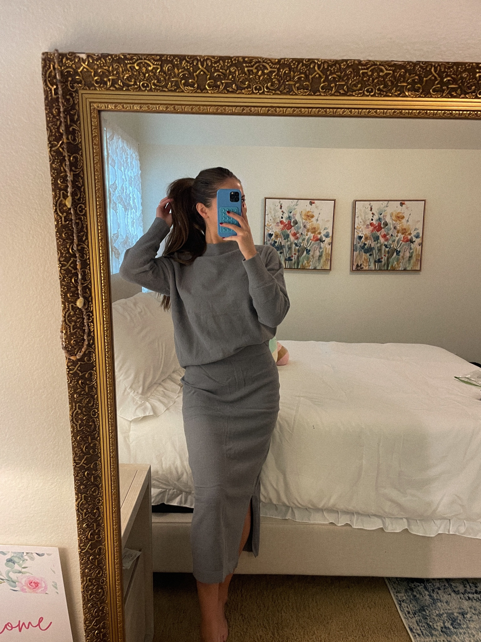 more last minute christmas eve outfit ideas 🎄🤍
super cozy and comes in so many different colors, wearing a size small

#LTKHoliday #LTKStyleTip