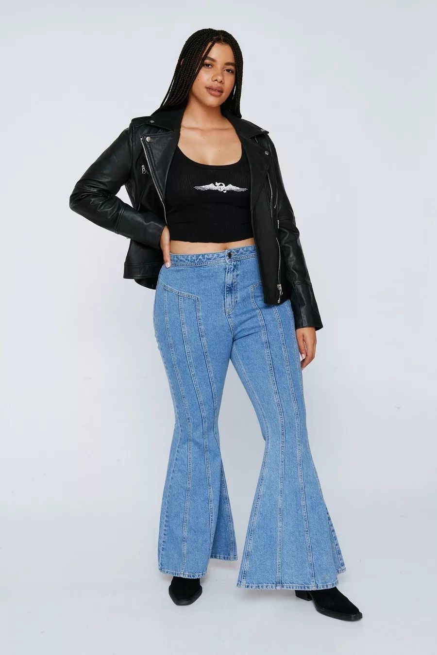 Plus Size City Scouts Mid Rise Flare Jeans | Nasty Gal UK (+IE)
