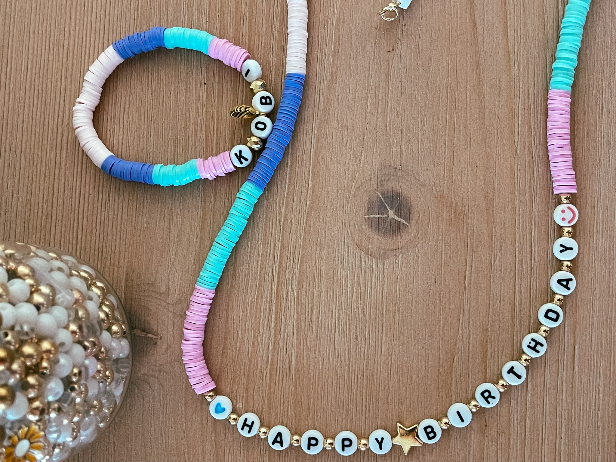 Been crafting away over here 🙃💁🏽‍♀️ makes me feel like a kid again 💜

These have been so fun to make as birthday gifts & party favors this
summer! And a fun activity for my girlies and I to do together 🫶🏽

#kids #jewelry #crafts #DIY #activitiesforkids #crafting #costumejewelry #giftideas

#LTKFamily #LTKParties