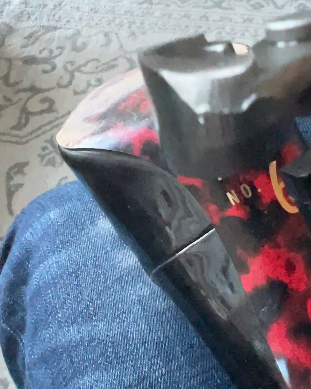 Instinct gratification = replacing the tip on my stiletto!

#BellaGreyDesigns
#shoes
 #tipreplacement
#shoetip
#DIYshoetip