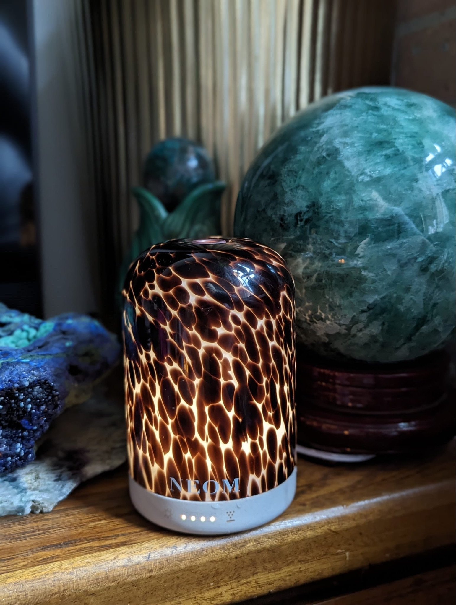 Might have just found the perfect cozy diffuser from Neom ✨

Neom diffuser wellness essential oils tortoiseshell vintage retro design homeware gift guide 

#LTKhome #LTKeurope