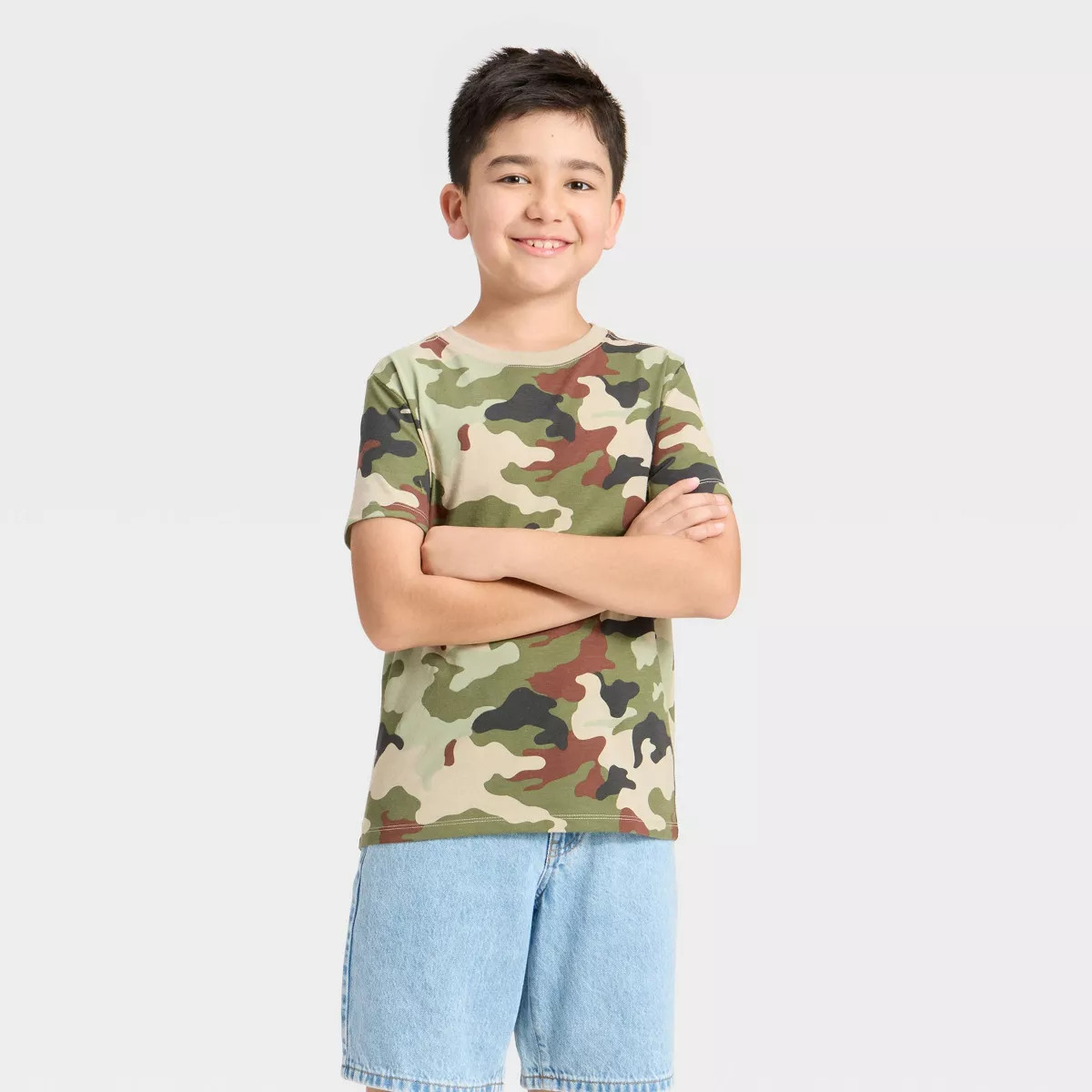 Boys' Short Sleeve Camouflage Printed T-Shirt - Cat & Jack™ Khaki/Green | Target