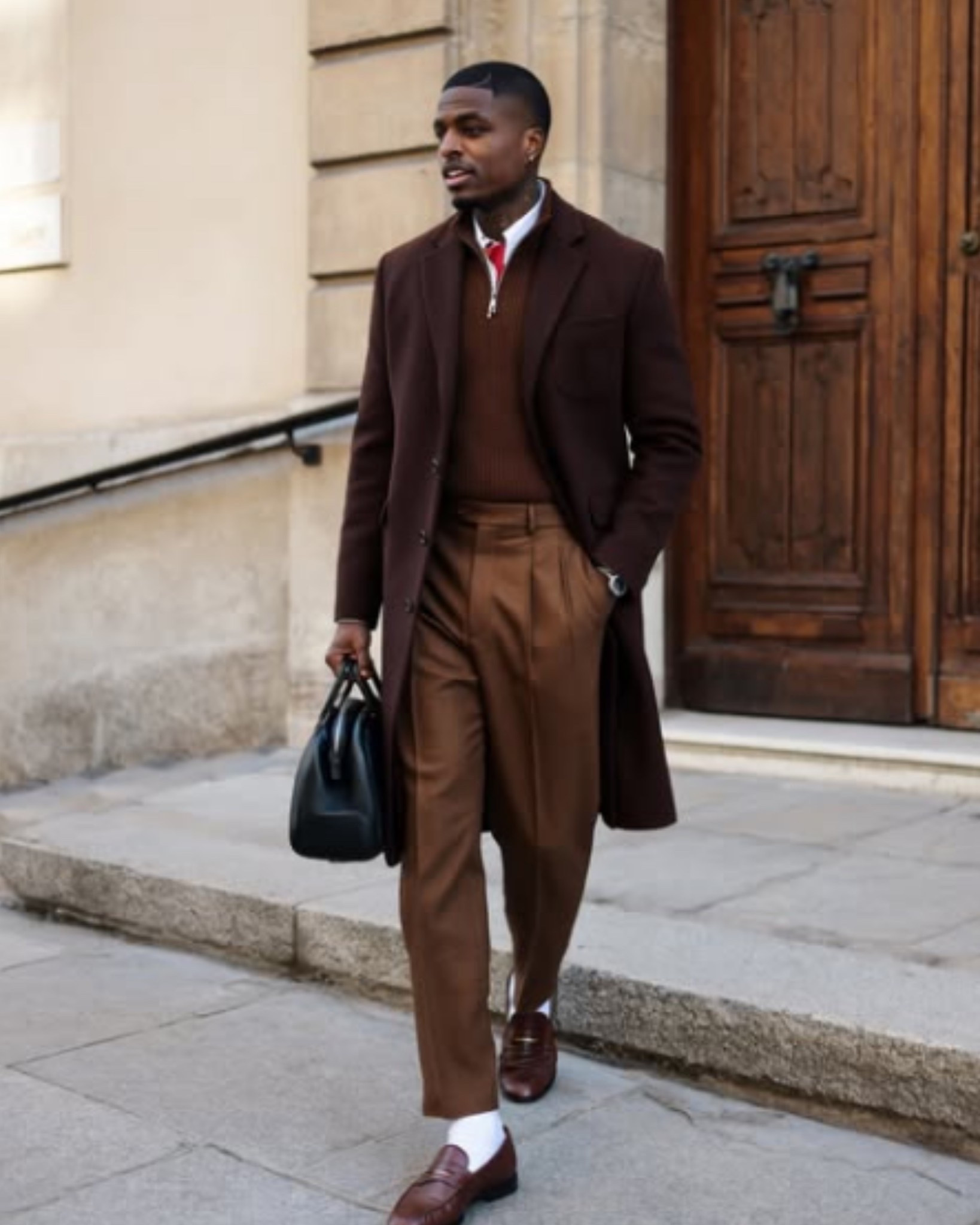 #FashionInspo  
#StreetStyle  
#OOTDInspo  
#StyleGoals  
#TrendAlert  
#ChicVibes  
#UrbanFashion  
#WardrobeEssentials  
#StyledByMe  
#FashionAesthetic 
#LTKStyleTip

#LTKWorkwear #LTKgrwm #LTKootd