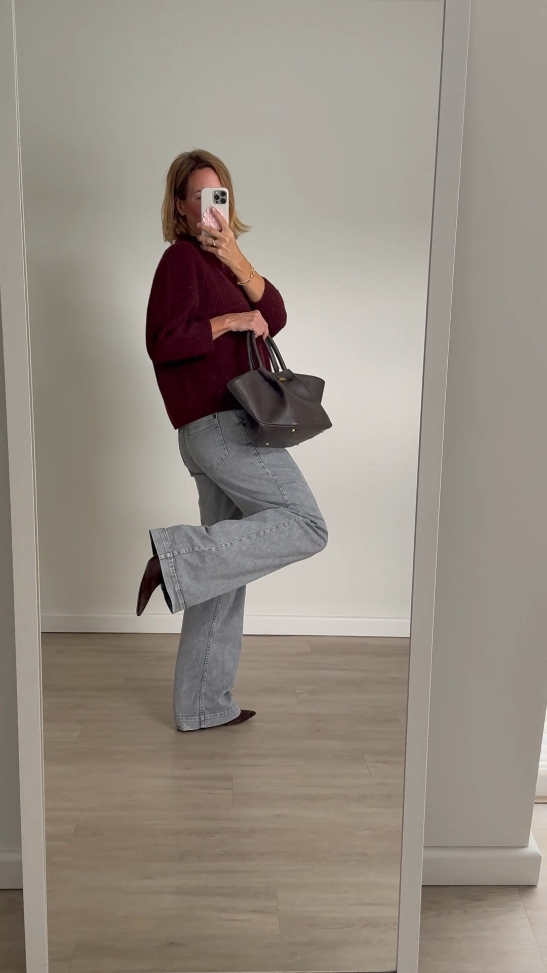 grau & burgund

#LTKstyletip #LTKwinter #LTKautumn