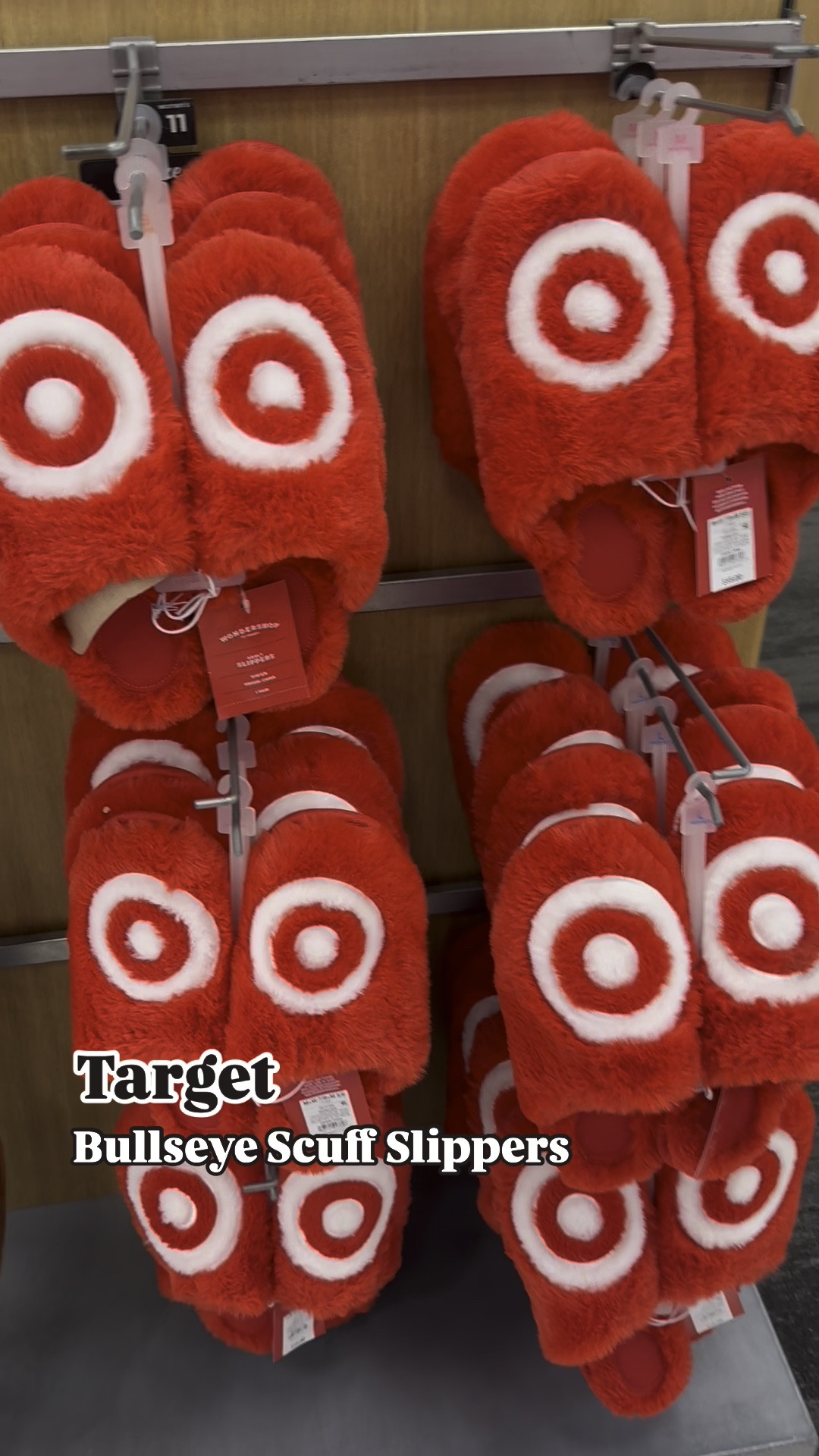 Target Bullseye Slippers


#LTKHoliday #LTKStyleTip #LTKGiftGuide