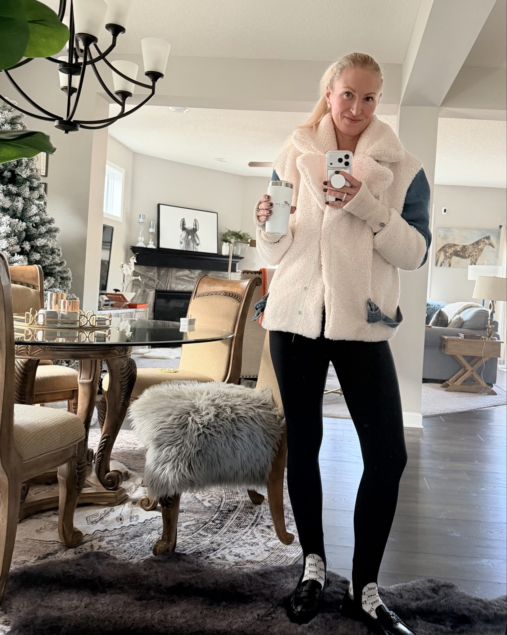 Are stirrup leggings a thing? I say YES! I was at Trader Joe’s today and got stopped and asked where I found them…I’m here for the leggings and loafers 🫶🏼

#LTKFindsUnder100 #LTKdayinmylife #LTKmomlife