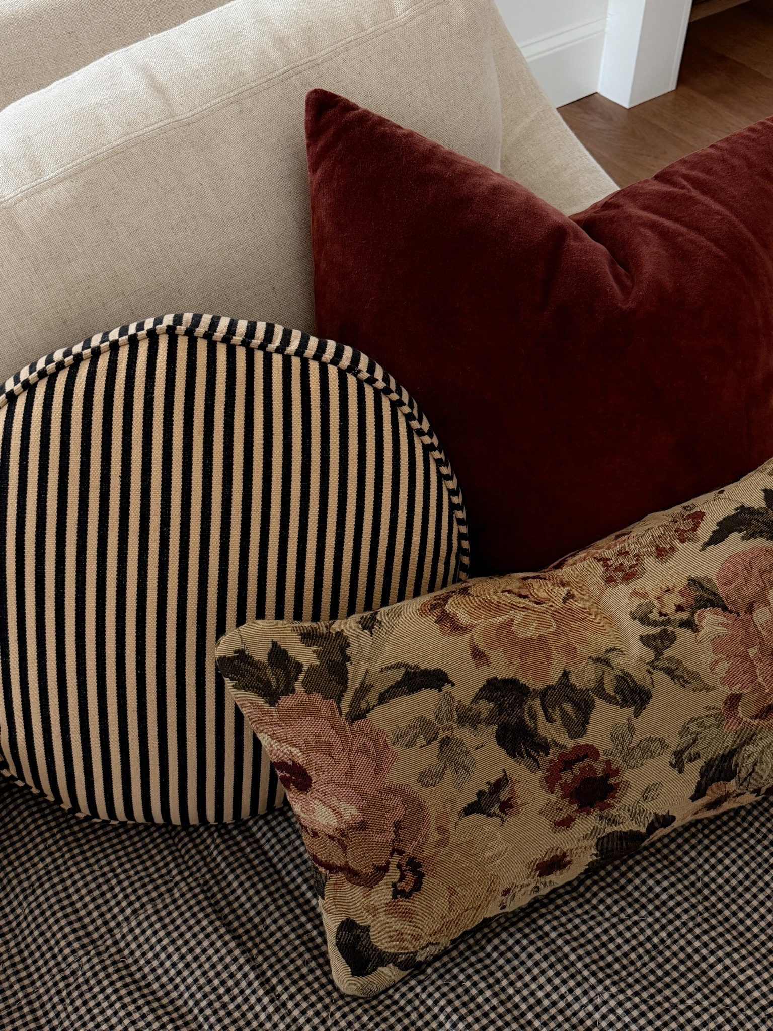 Pretty pillow trio 

#LTKHome
