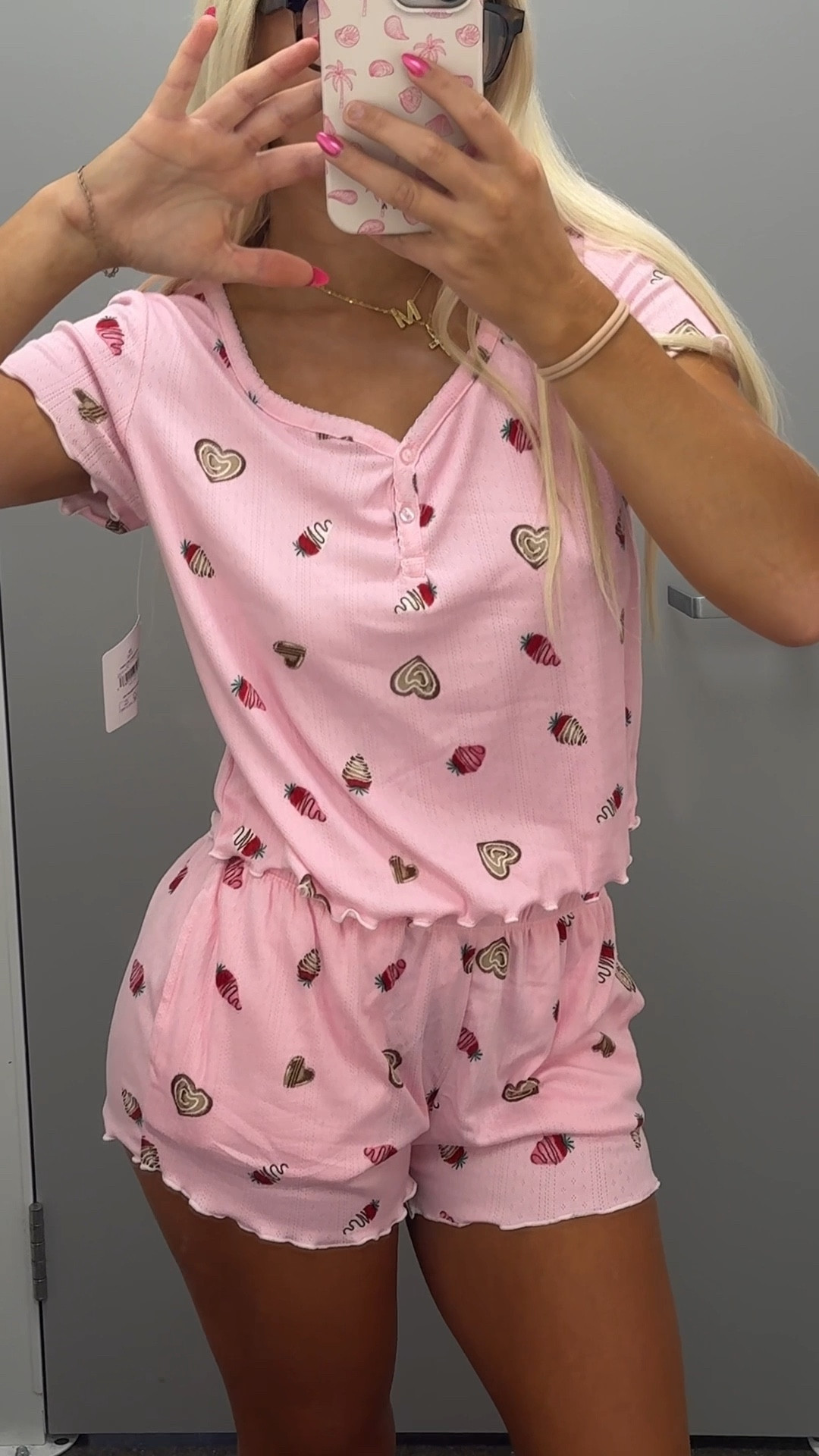 Walmarts pjs are the absolute cutest! I’m so obsessed with all the new pajama sets Walmart has out now💋 they even already have some Valentine’s Day pjs out there so buttery soft you’ll want to live in these pjs let me know your fav set🐆

#LTKU #LTKootd #LTKHoliday