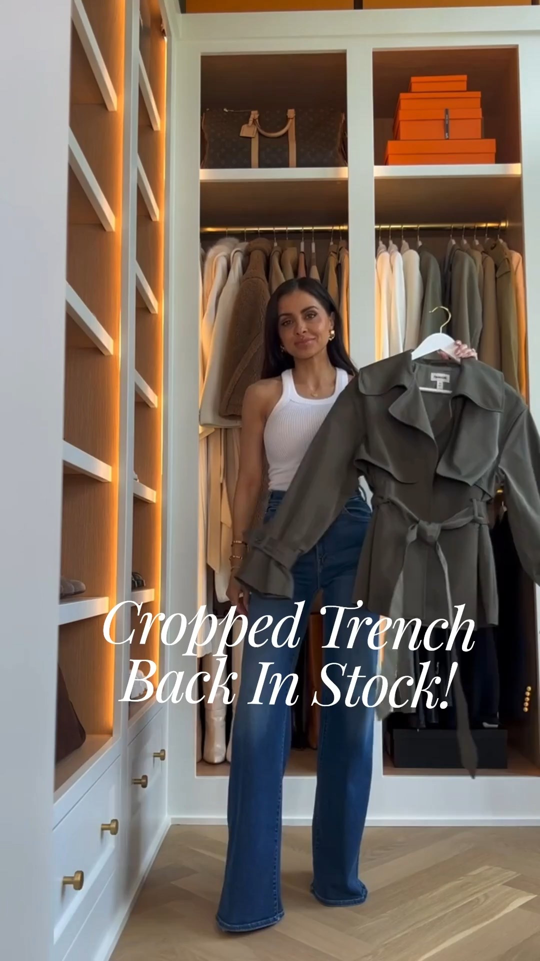 2025 best sellers on #miamiamine
Mother Blue Denim
Open Edit Cropped Trench
Amazon the row brown tote 

#LTKSeasonal #LTKWorkwear #LTKPetite