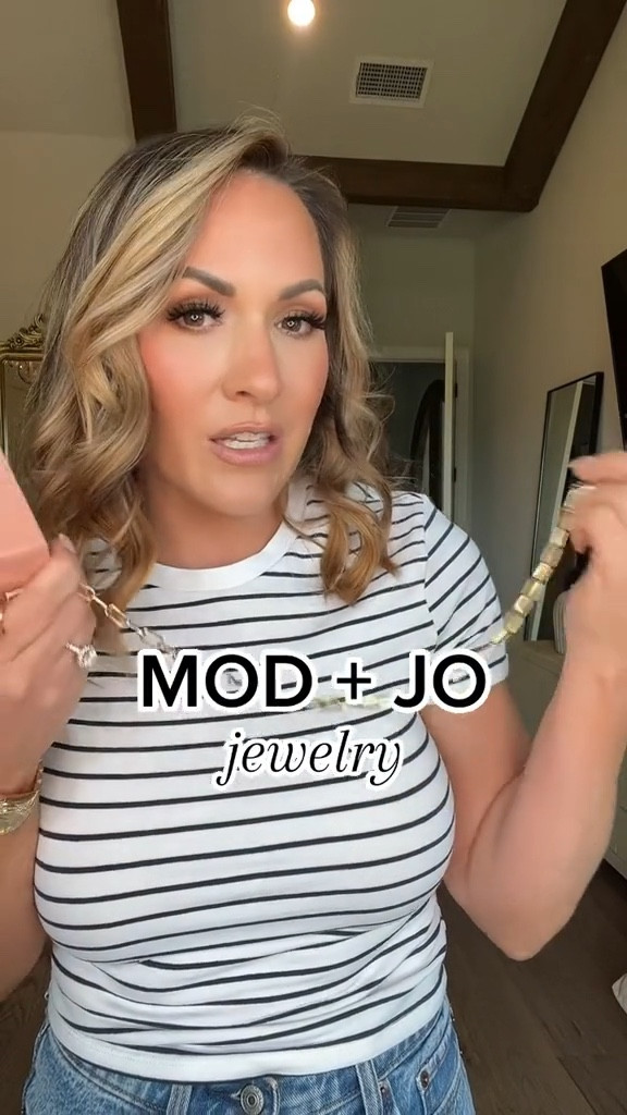 they have some gorgeous pieces anf the quality is 🤌🏼 saved in LTK #waterresistentjewelry #goldjewelry #summerjewelry 

#LTKunder100 #LTKGiftGuide #LTKfit