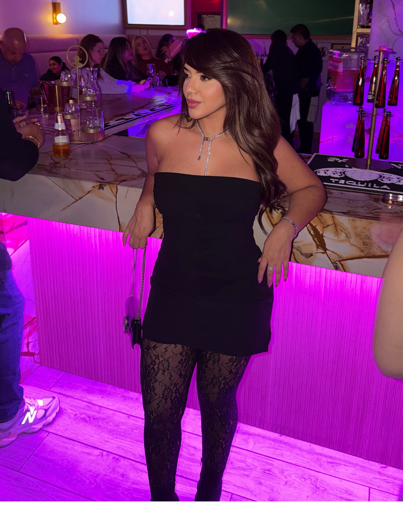 Salida con mis chicas 🖤

#LTKHoliday #LTKSeasonal #LTKSaleAlert