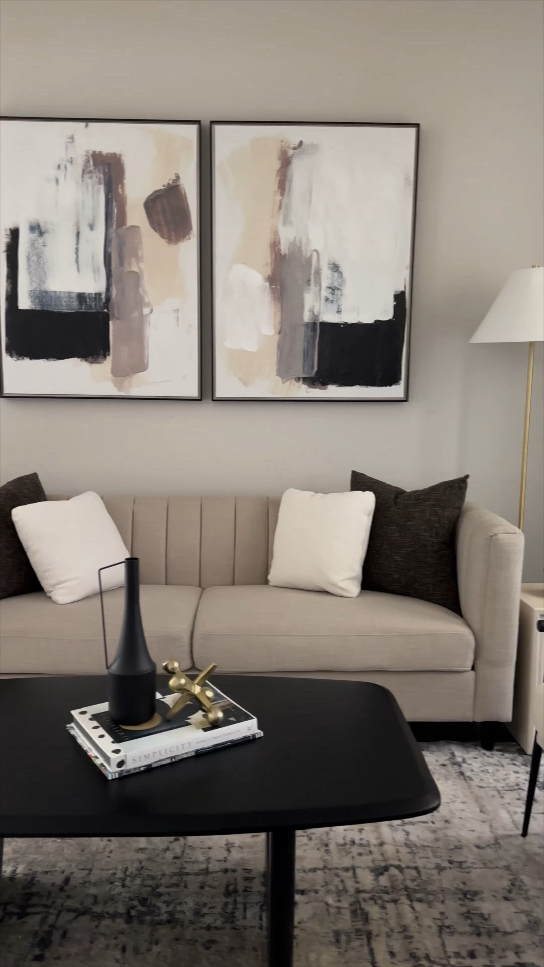 I can’t believe fall is around the corner 😩. I definitely see some cozy blanket upgrades in my future 🥰.

What do you love to have in your home for fall? 🤗

Follow @houseofcovington for neutral, organic modern inspiration and styling tips this fall, from great refresh ideas to luxe looks for less🌿✨.

#LaborDay #LaborDaySale #homeinspo #interiordesign #neutralhome #ModernHome #organicmodern #homedecor #CozyHome #MoodyInteriors #homestyle #HouseGoals #HolidayWeekend #DecorInspo #homerefresh #wayfairfinds #jossandmain #bedbathandbeyond #WestElmStyle #amazonhome #HomeGoodsHappy #targethome #walmarthome #BehrPaint #AshleyHomeStore #EtsyFinds 

#LTKHome #LTKFallSale #LTKSaleAlert