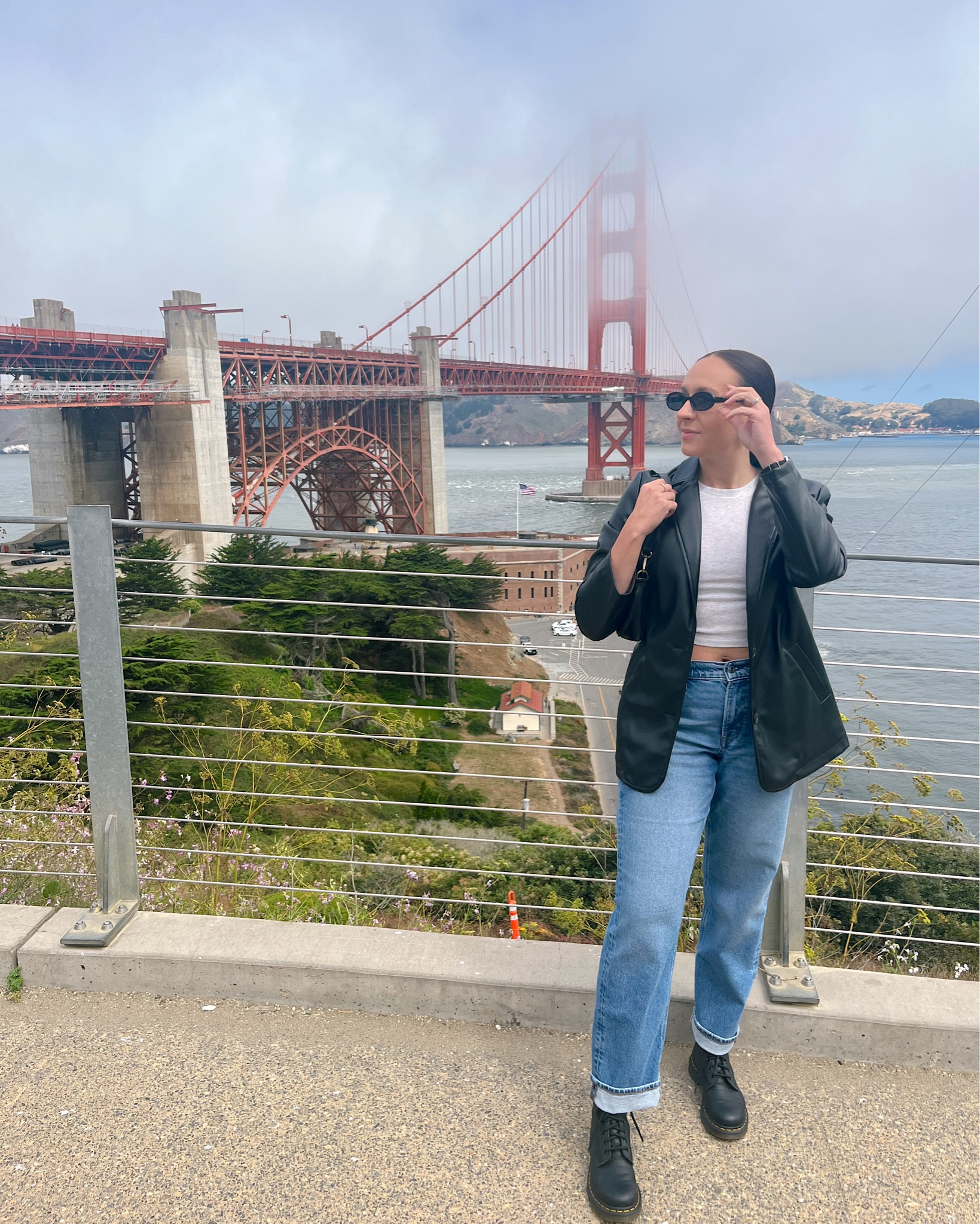 You need this vegan leather blazer like yesterday 