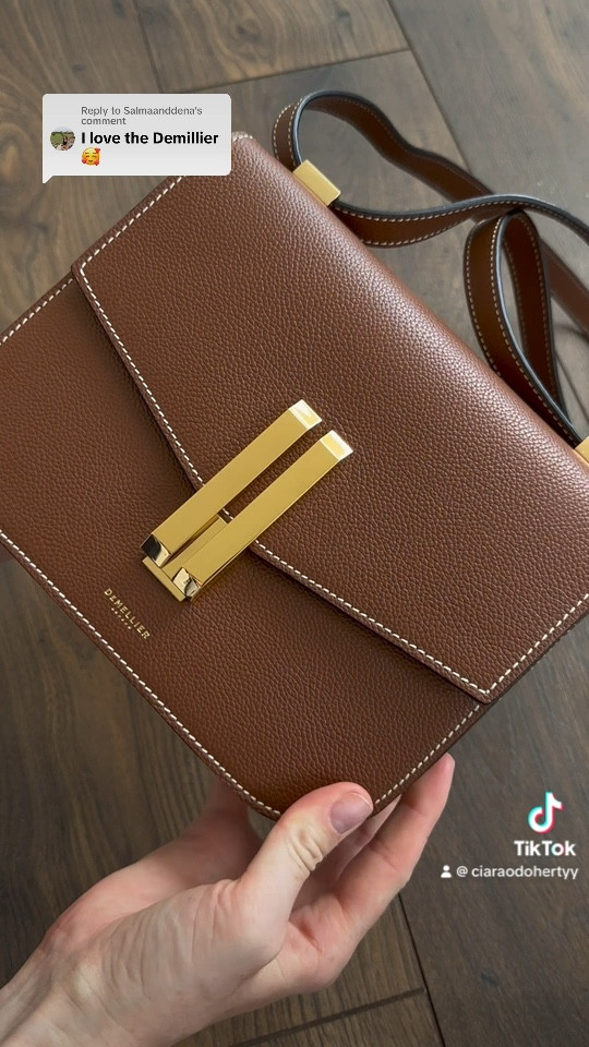 Unbox my new demellier London Vancouver bag with me 🤎

#LTKSeasonal #LTKworkwear #LTKitbag