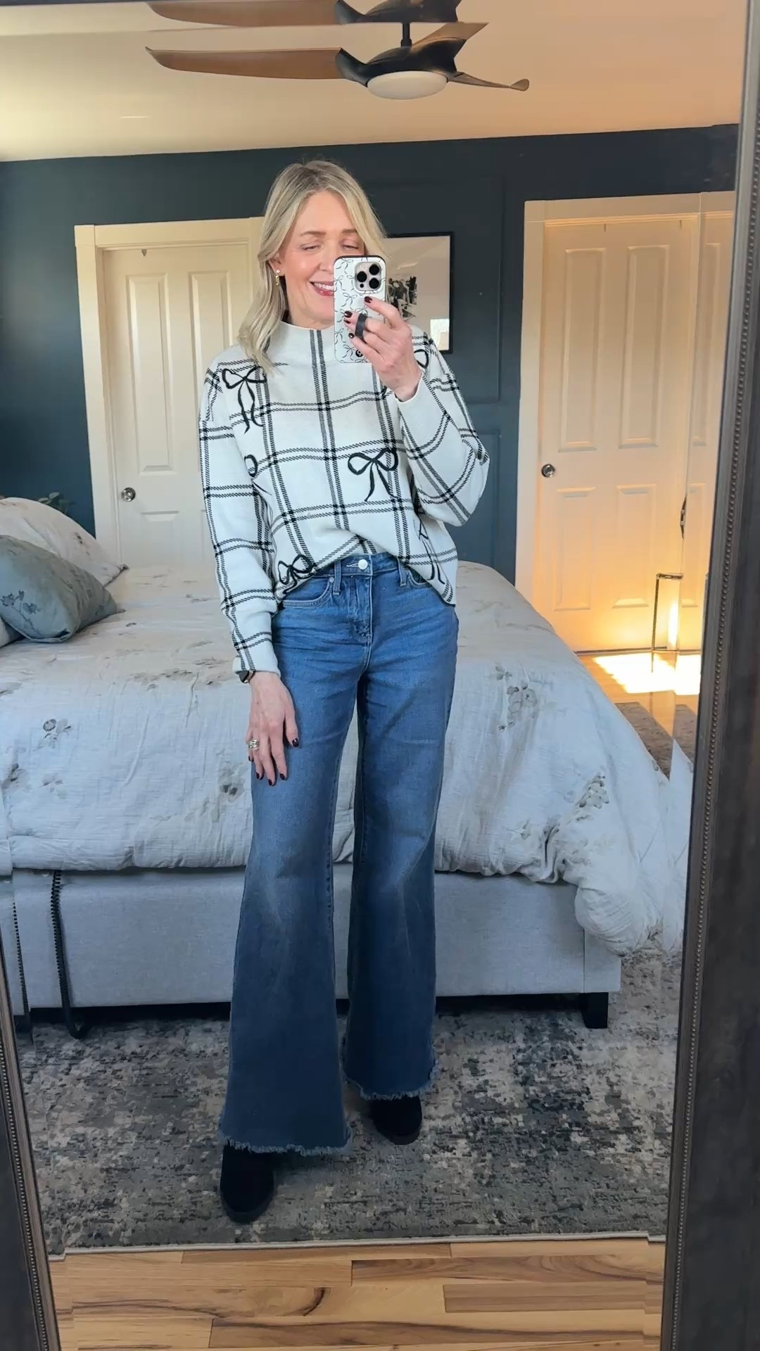 The cutest bow sweater from Anthropologie into the holidays. Wearing size XS. Would be cute with red or black trousers for Christmas. Also wearing NYDJ Mia Palazzo denim size 00.  

Holiday outfit, Anthropologie Cary’s mock neck sweater, wide leg denim, raw hem denim, bow trend, bow sweater; gold chain hoop earrings

#LTKOver40 #LTKHoliday #LTKootd