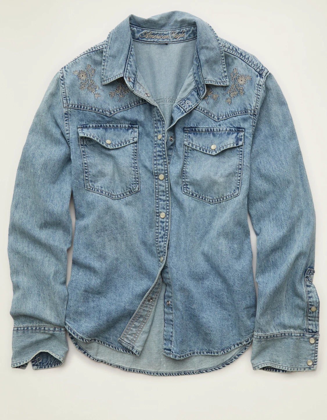 AE Throwback Denim Button-Up Shirt | American Eagle Outfitters (US & CA)