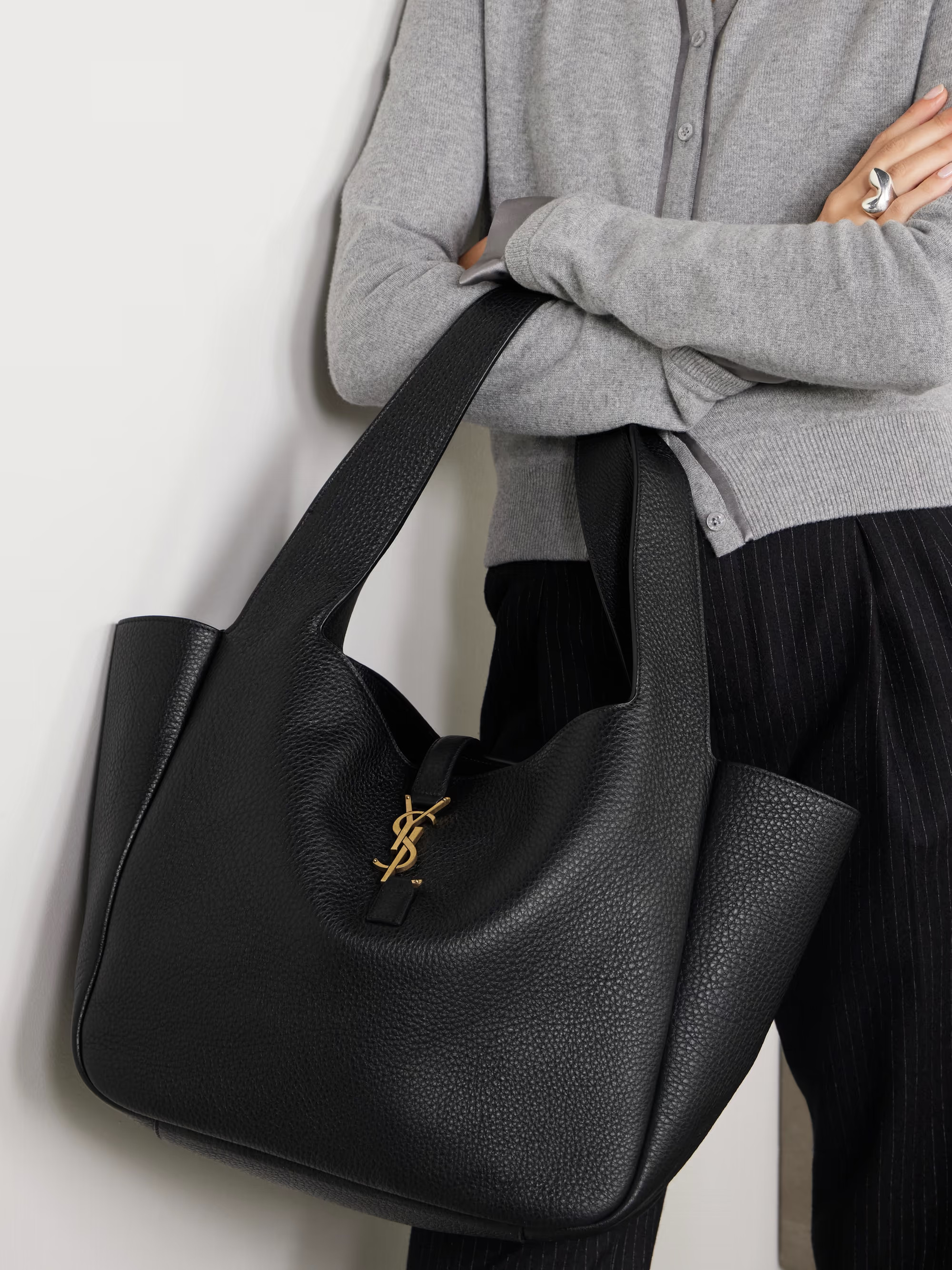 Le 5 À 7 Bea textured-leather tote | NET-A-PORTER (UK & EU)