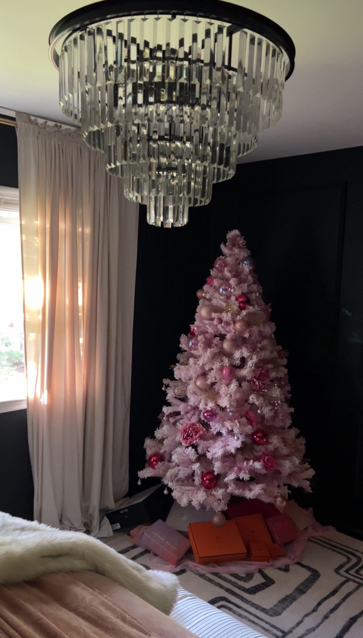 Pink Christmas Tree

#LTKHome