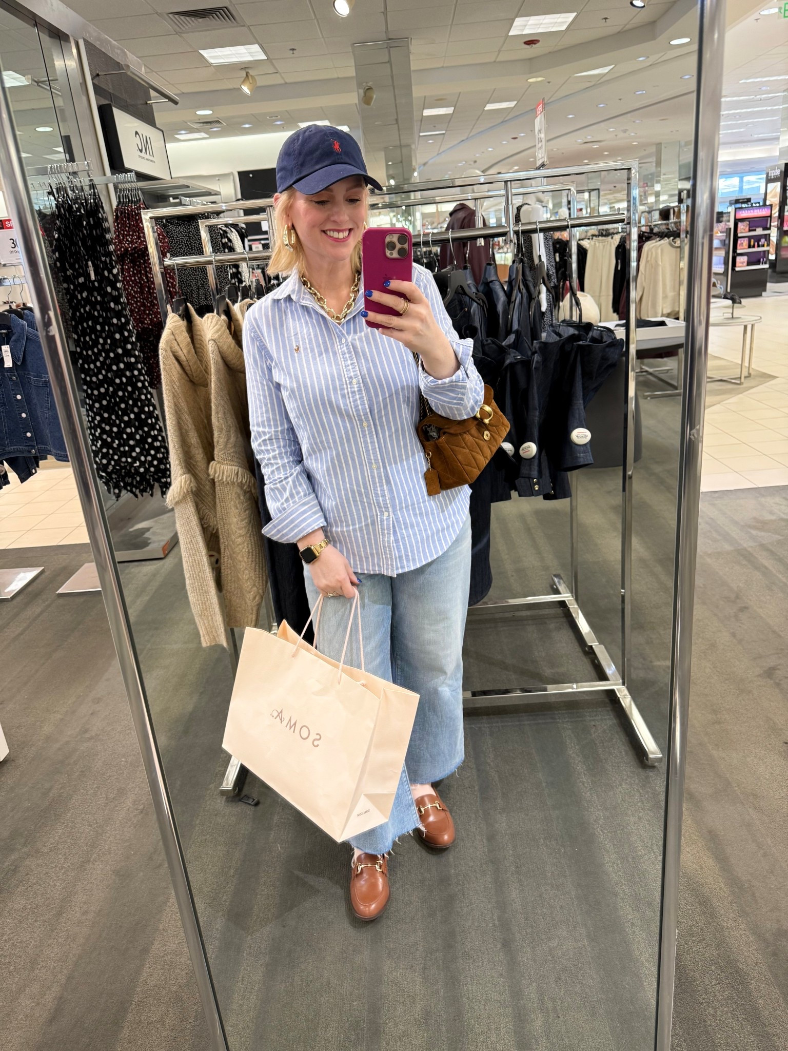 Casual shopping day vibes  

#LTKMidsize #LTKdayinmylife #LTKootd