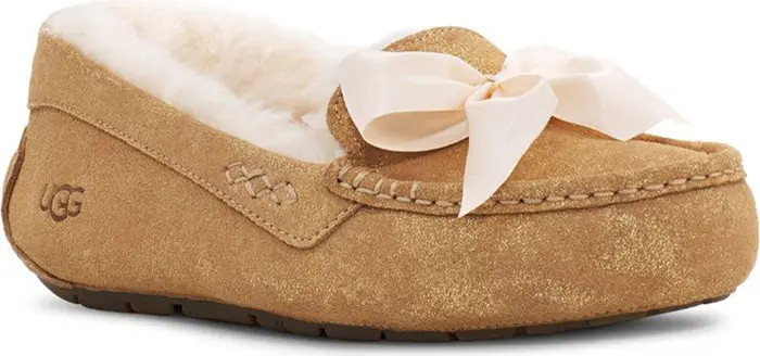 Ansley Bow Glimmer Flat | Nordstrom Rack