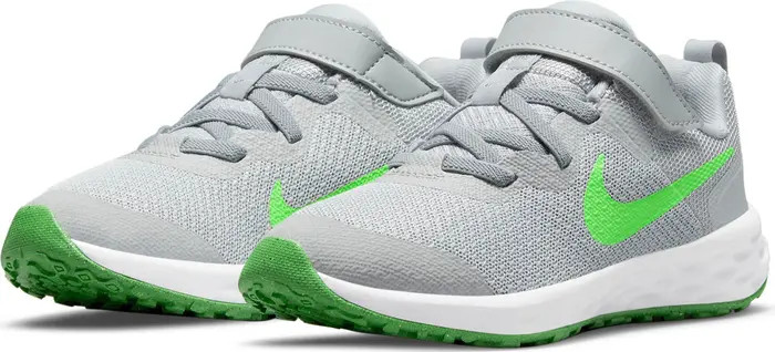 Nike Revolution Sneaker | Nordstrom | Nordstrom