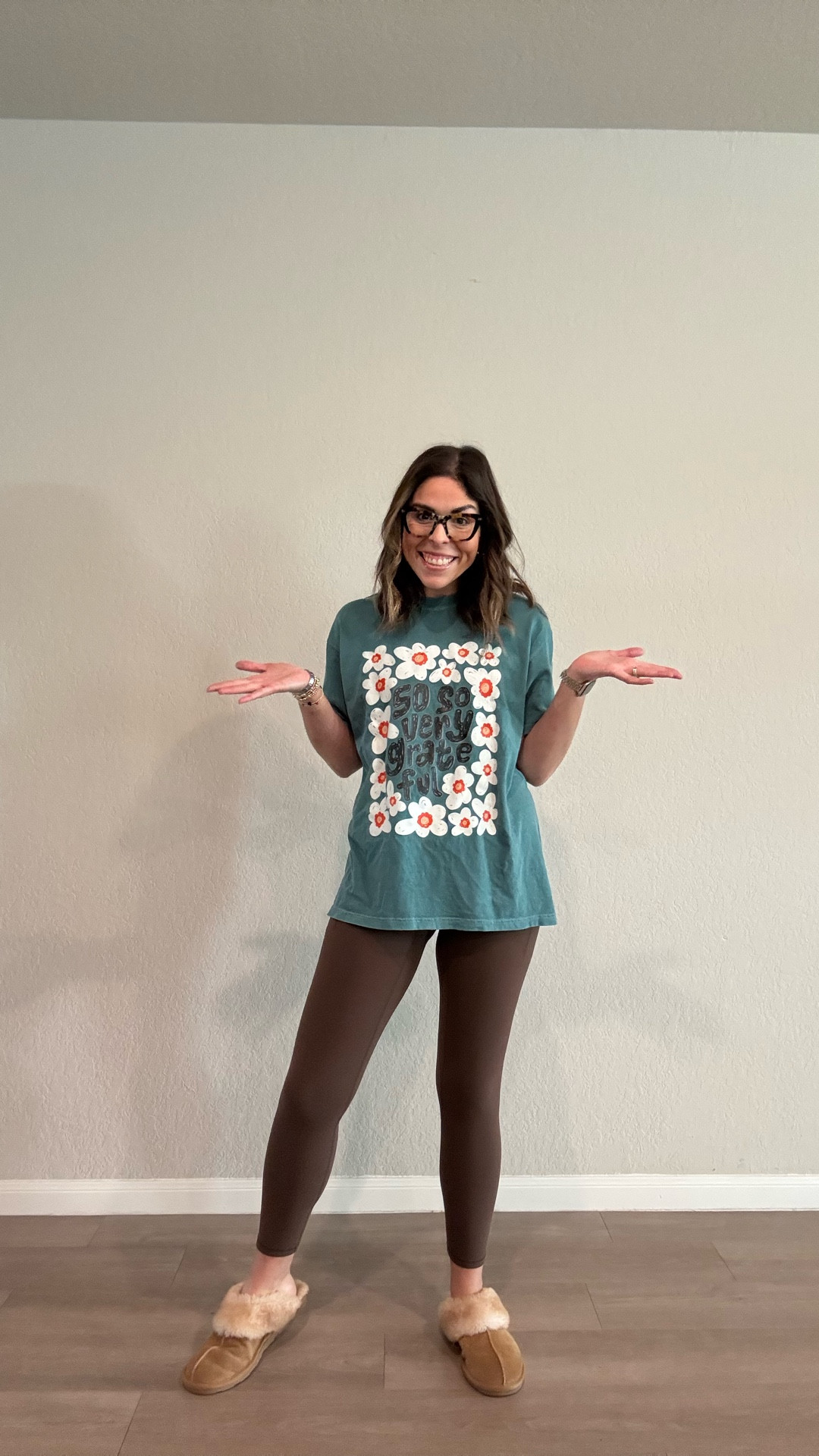 Lazy outfit, but make it survival mode 🫠
Germs are in the house, vibes needed a reset… so I threw on a motivational tee from my fave shop and called it a win.
Linked some similar ones because sometimes a cute, comfy outfit + a good reminder is all we’ve got ✨
#momlife #realmomlife #casualoutfit #ltkstyle #comfystyle #everydaystyle #momuniform #keepingitreal

#LTKootd #LTKdayinmylife #LTKMidsize