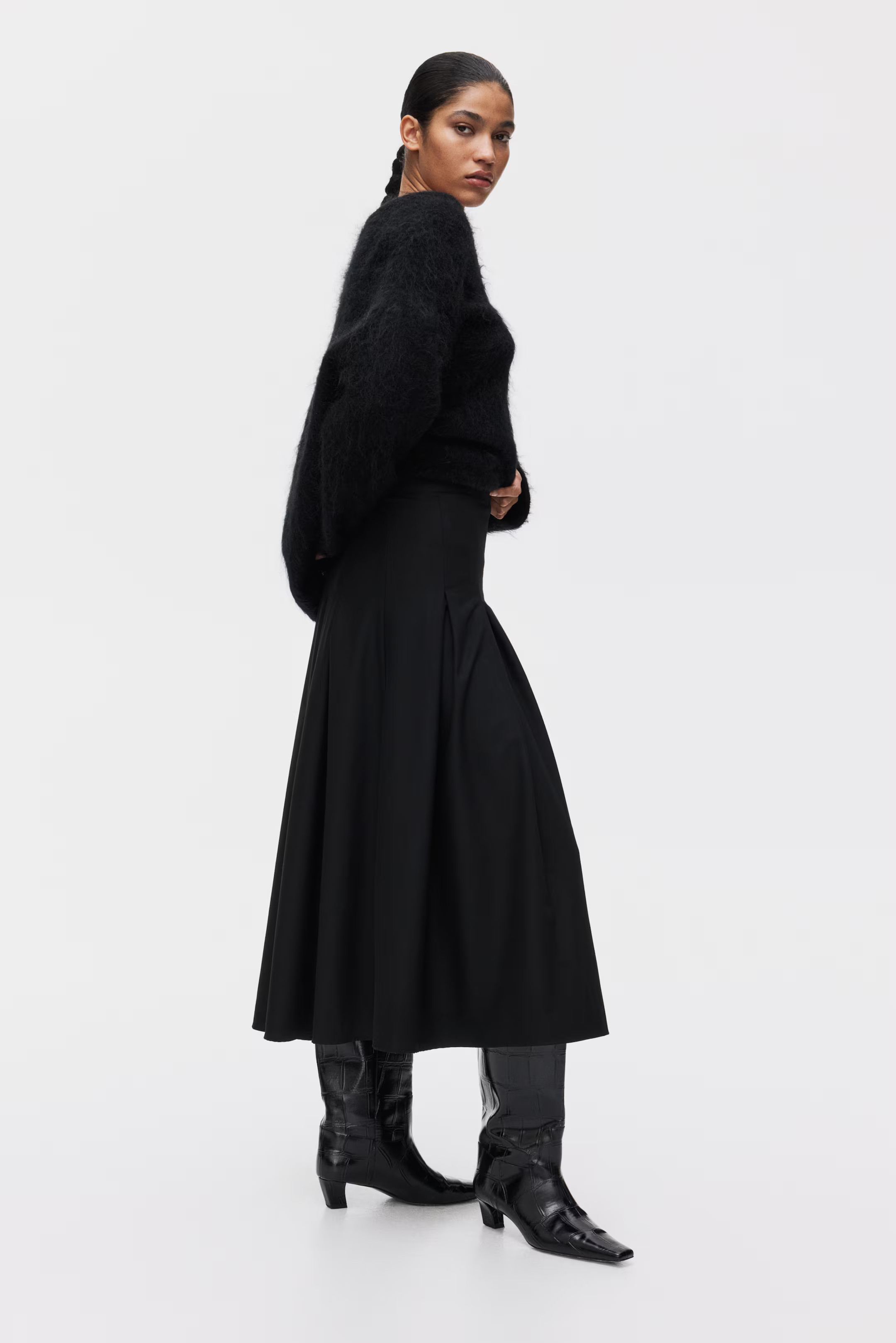 Pleated midi skirt | H&M (US + CA)