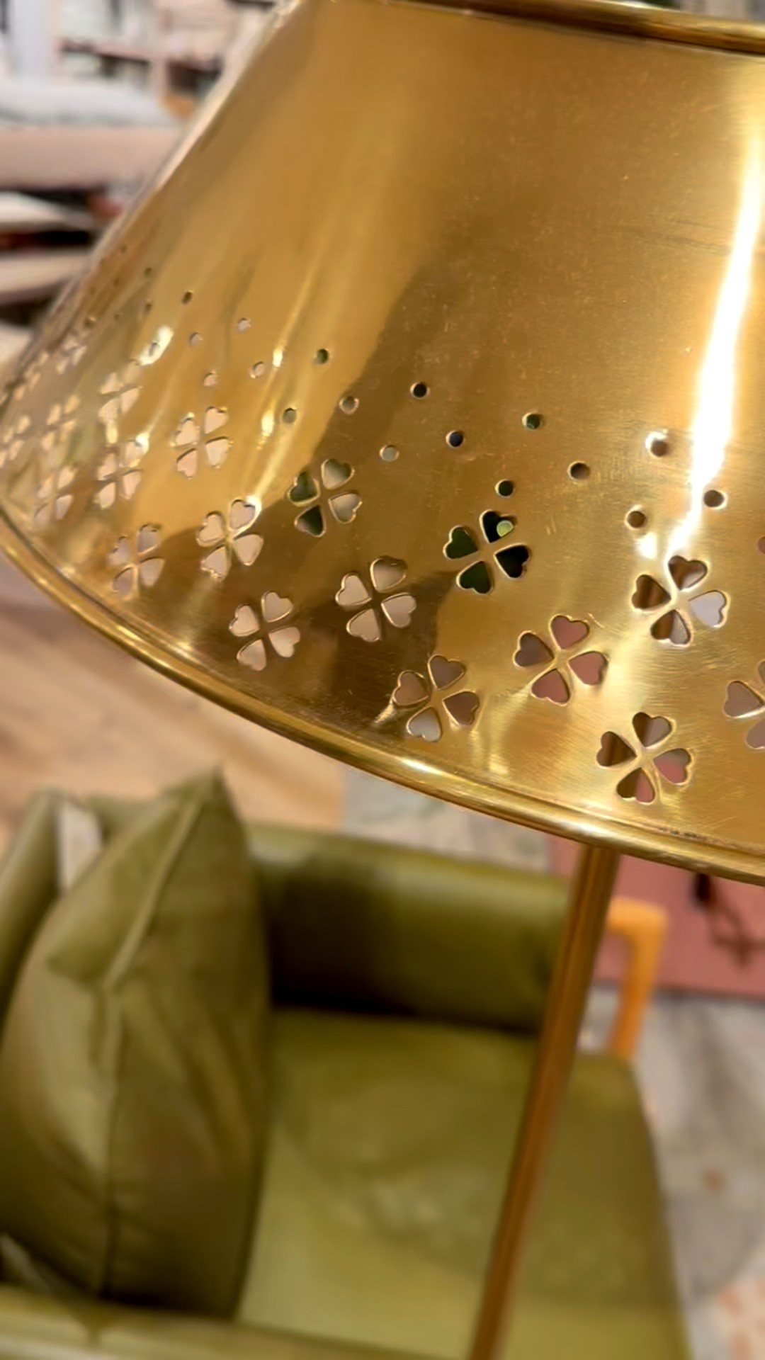 Create cozy moments at home with a warm floor lamp and a comfy leather lounge chair. The gold and green palette feels chic, glam, and subtly festive.


#homedecor #interiorstyle #cozyhome #floorlamp #leatherchair #holidaydecor


#LTKSaleAlert #LTKHome #LTKHoliday