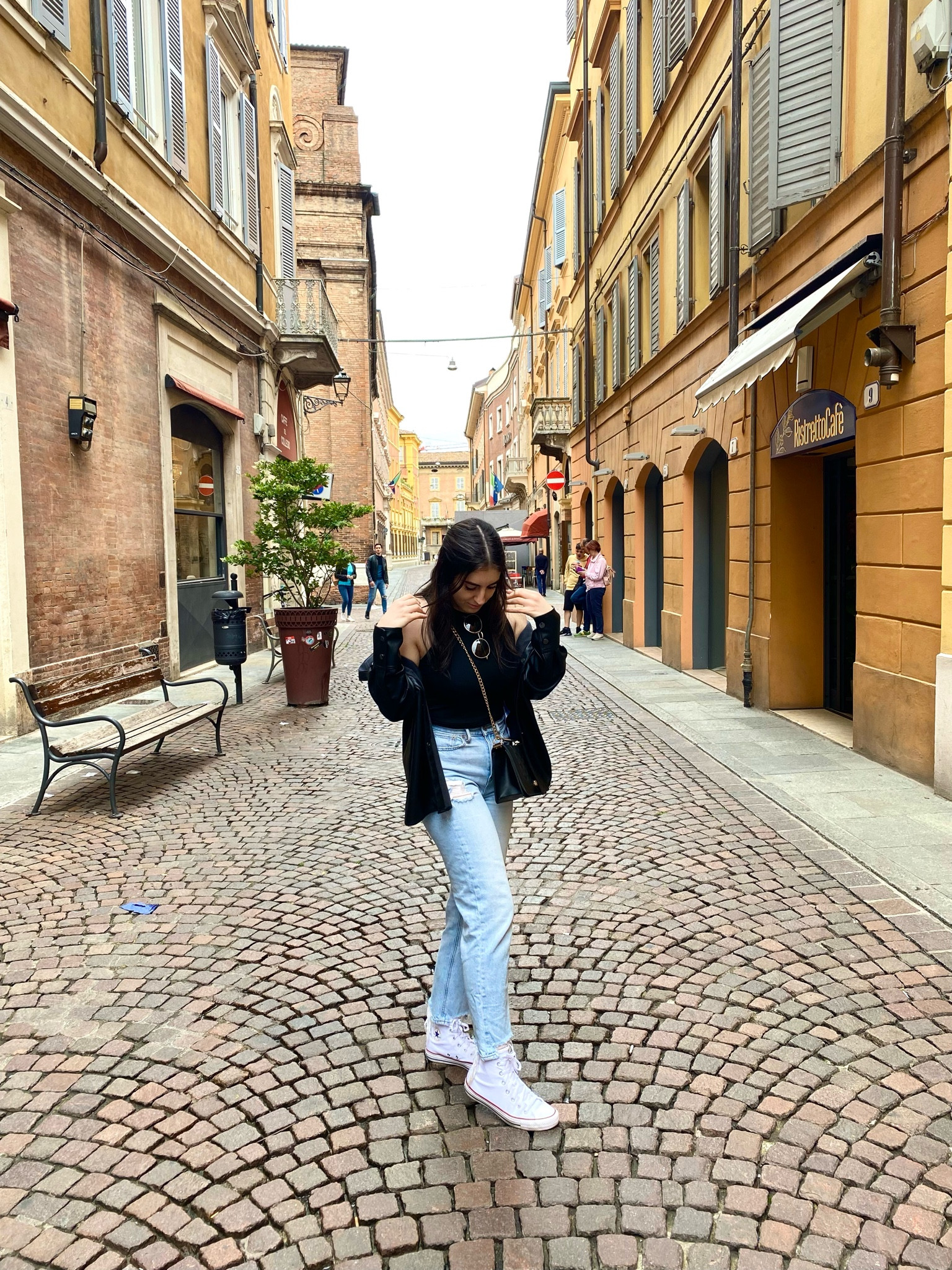 Little something for my casual girlies🖤

#LTKTravel #LTKFindsUnder50 #LTKStyleTip