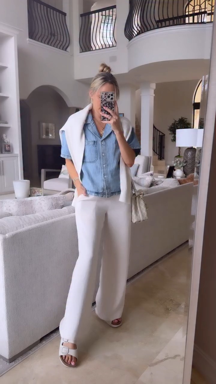 OOTD 🇺🇸 LOVE this July 4th sparkle sweater currently 30% off! 🎉  I ordered a size medium for a slightly oversized fit. 
Summer outfit 
Travel outfit 
July 4th outfit 

#LTKootd #LTKOver40 #LTKSaleAlert

Comment SHOP below to receive a DM with the link to this post on my LTK ⬇ https://liketk.it/6glef #fashionablyjess #july4thoutfit