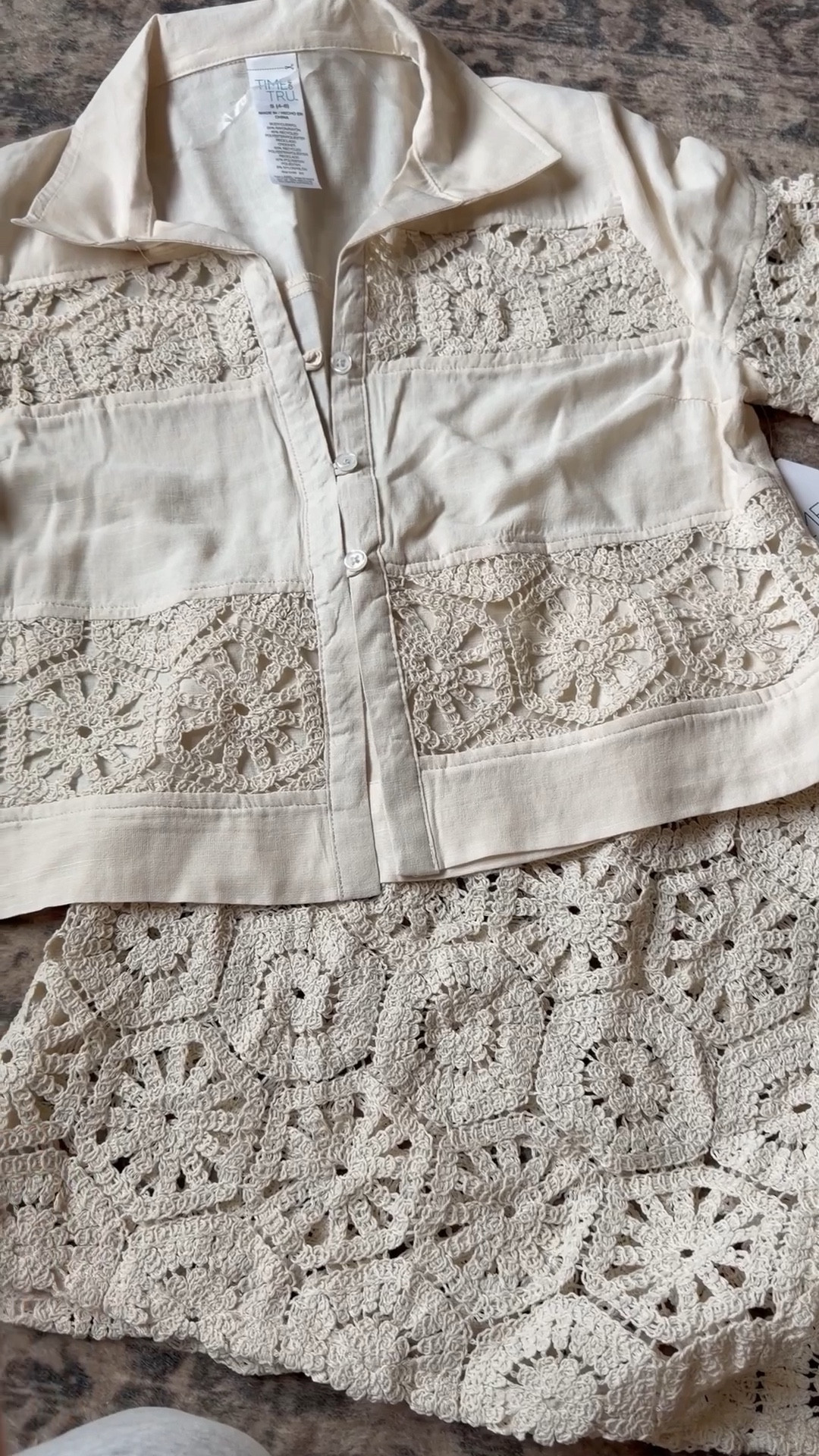 This Walmart swim cover is so cute! I got a size small. 