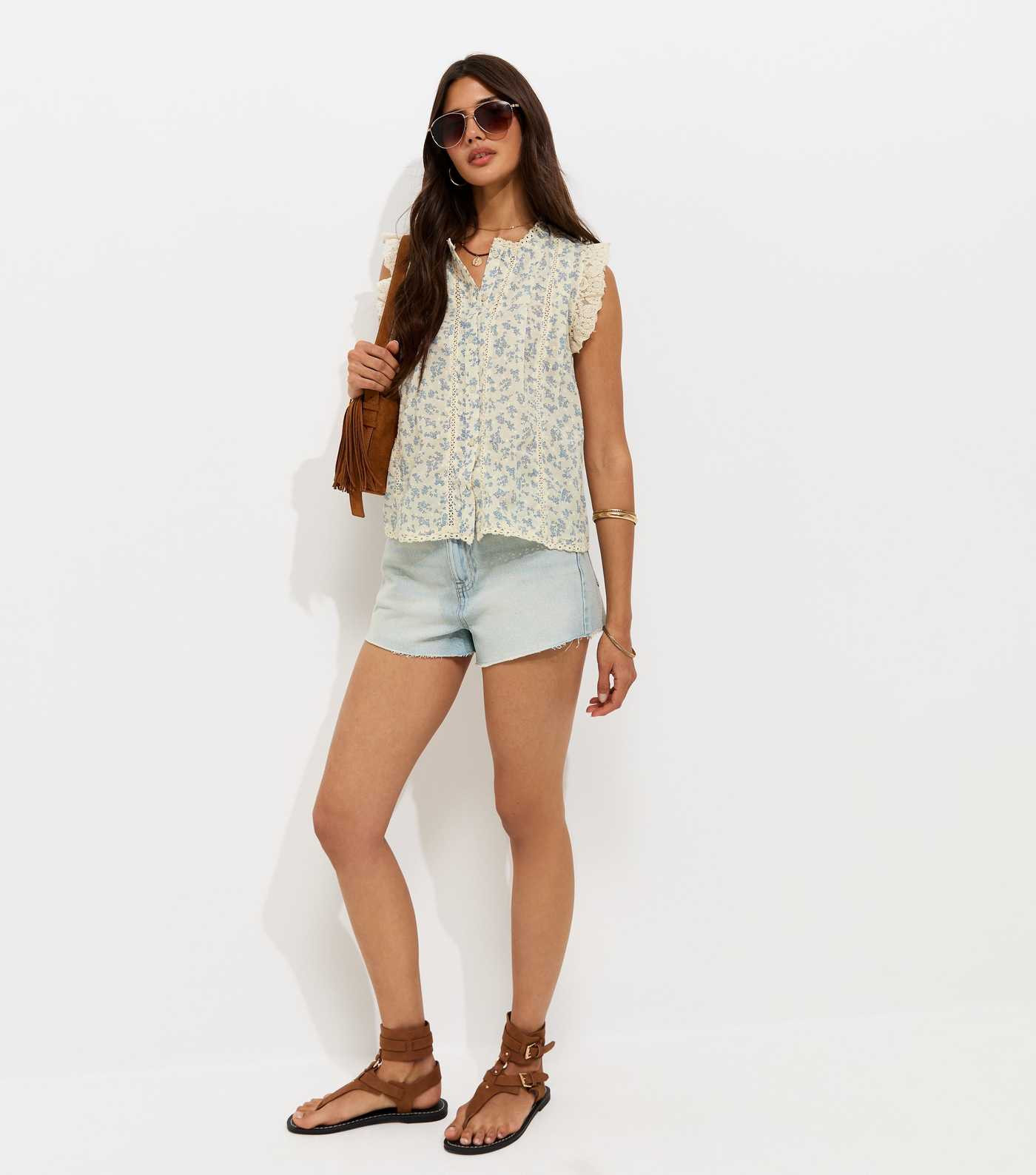 Blue Dobby Floral Print Lace Trim Pleated Blouse | New Look | New Look (UK)