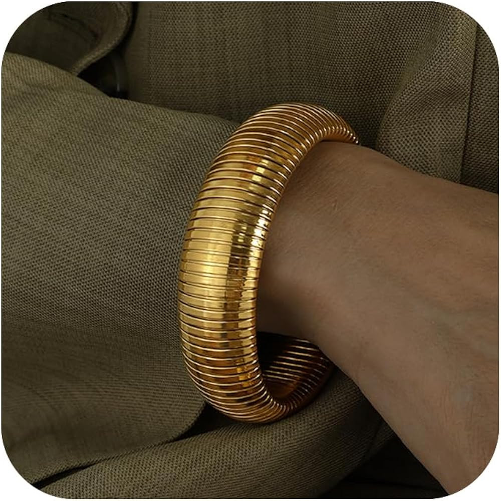 Gold Bangles for Women Chunky Stretch Bangles Bracelets Set 18K Gold Plated Stainless Steel Link ... | Amazon (US)