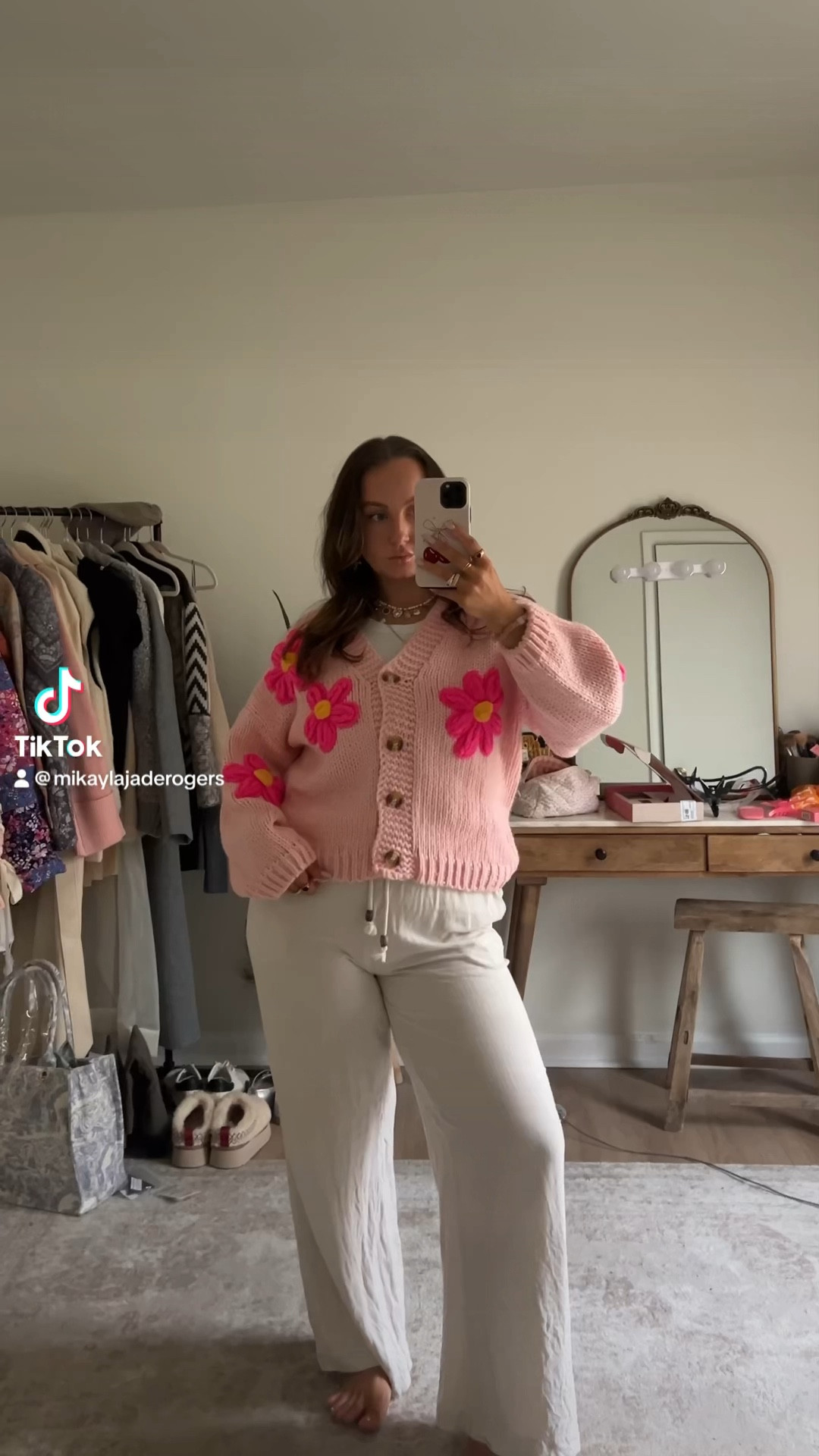 adding some color to this overcast day 🌸 wearing a Large in the cardigan. Pants are from Zara - linked similar!

#LTKVideo #LTKmidsize #LTKSpringSale