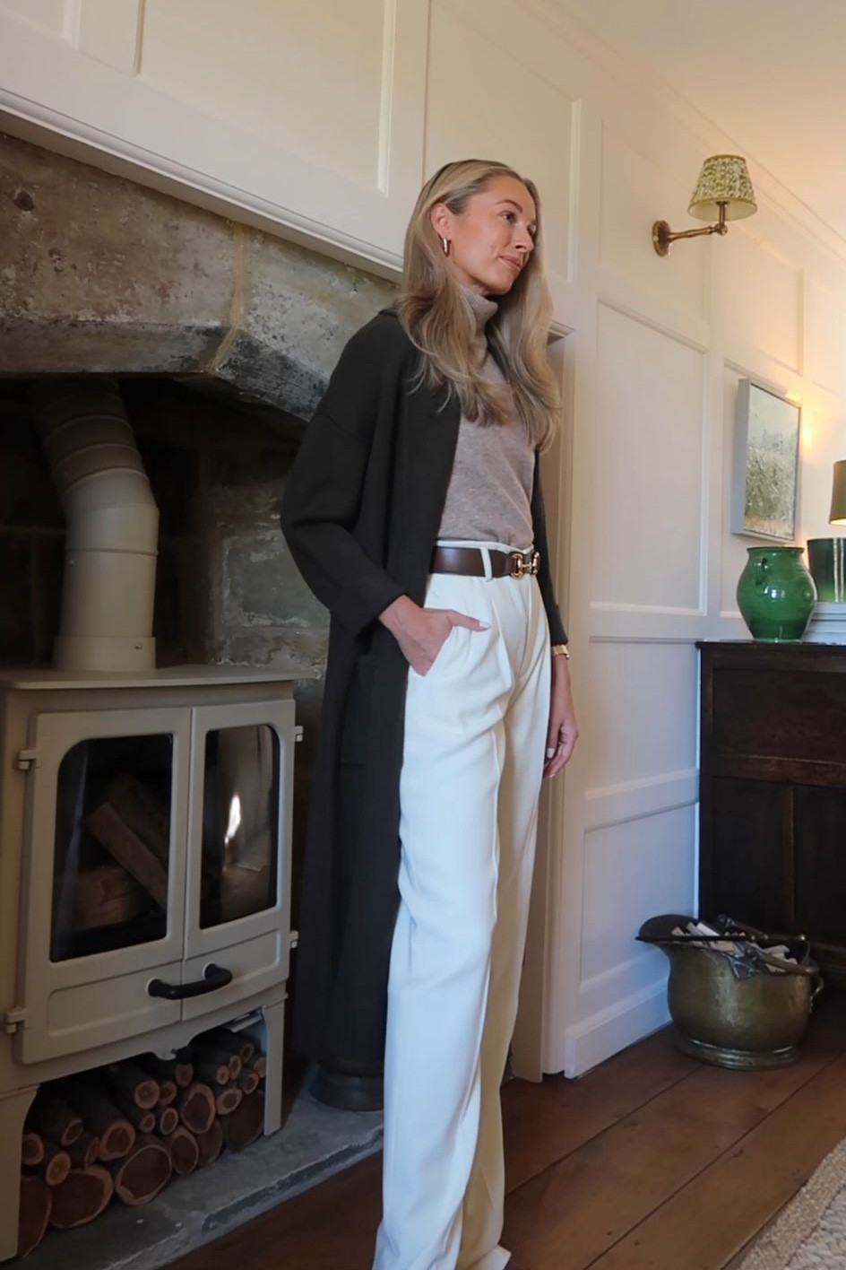 Day 9 of 30 days of autumn outfits! I’ve put this look together for a lunch date with a girlfriend. The tailored trousers are crisp yet cosied up with the knit layers and this gorgeous moss green coatigan. 

Autumn fashion, fall fashion, Highstreet outfit, luxury bag, luxury outfit, transitional outfit, autumn style 

#LTKworkwear #LTKeurope #LTKSeasonal