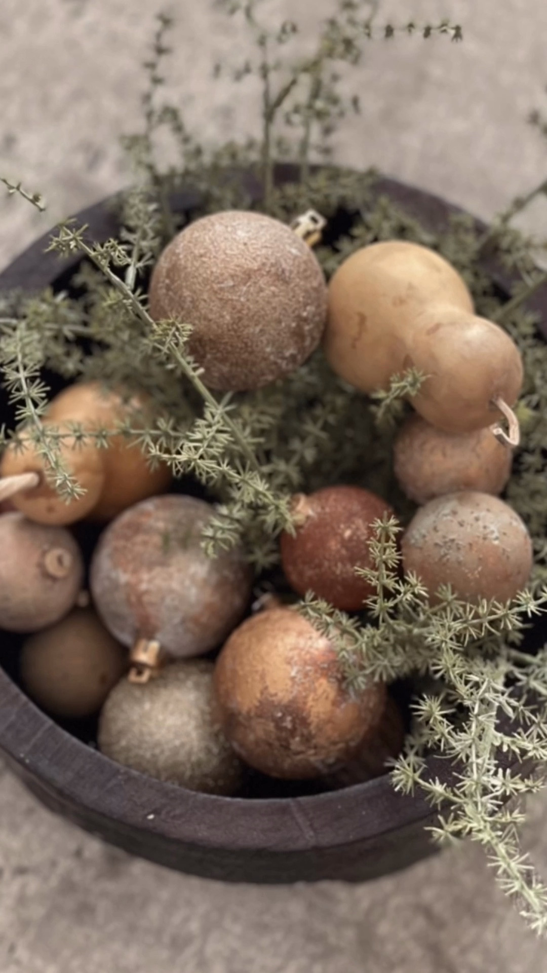 DIY textured aged vintage ornaments!

#LTKHoliday #LTKHome #LTKGiftGuide