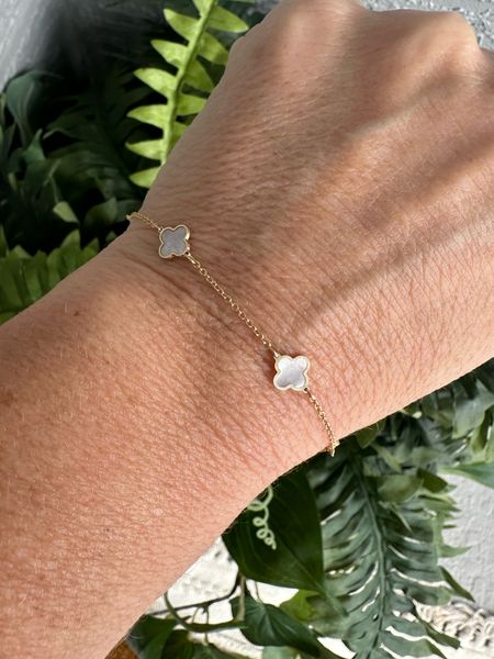 Mother’s Day present ideas this clover bracelet by @vanderhout jewelry use the code MOM20 for 20% off #mothersday #giftsformom #momday #giftideas 

#LTKover40 #LTKGiftGuide #LTKstyletip