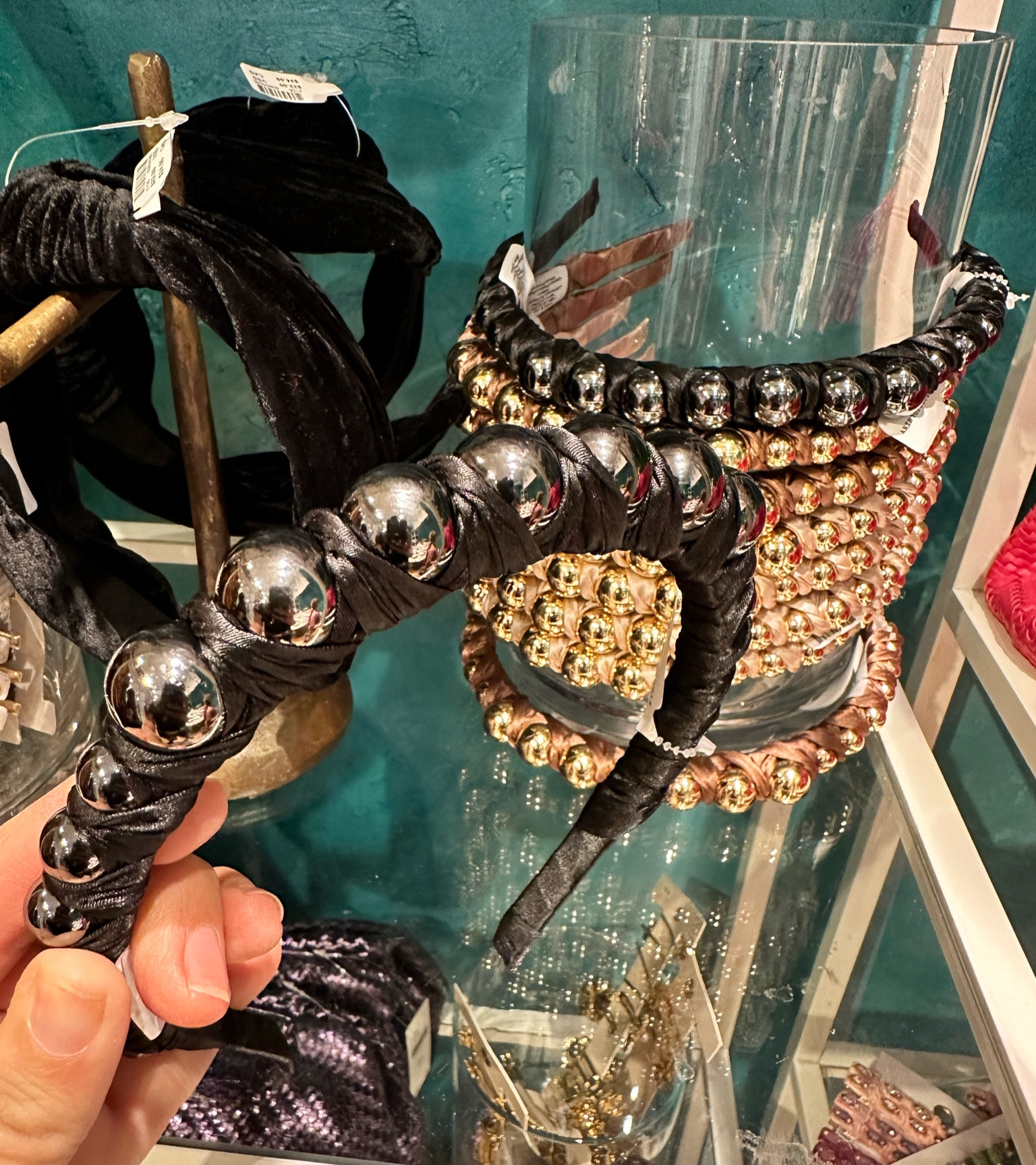 The perfect holiday headband to glam up an outfit! 

#LTKSeasonal #LTKunder50 #LTKHoliday