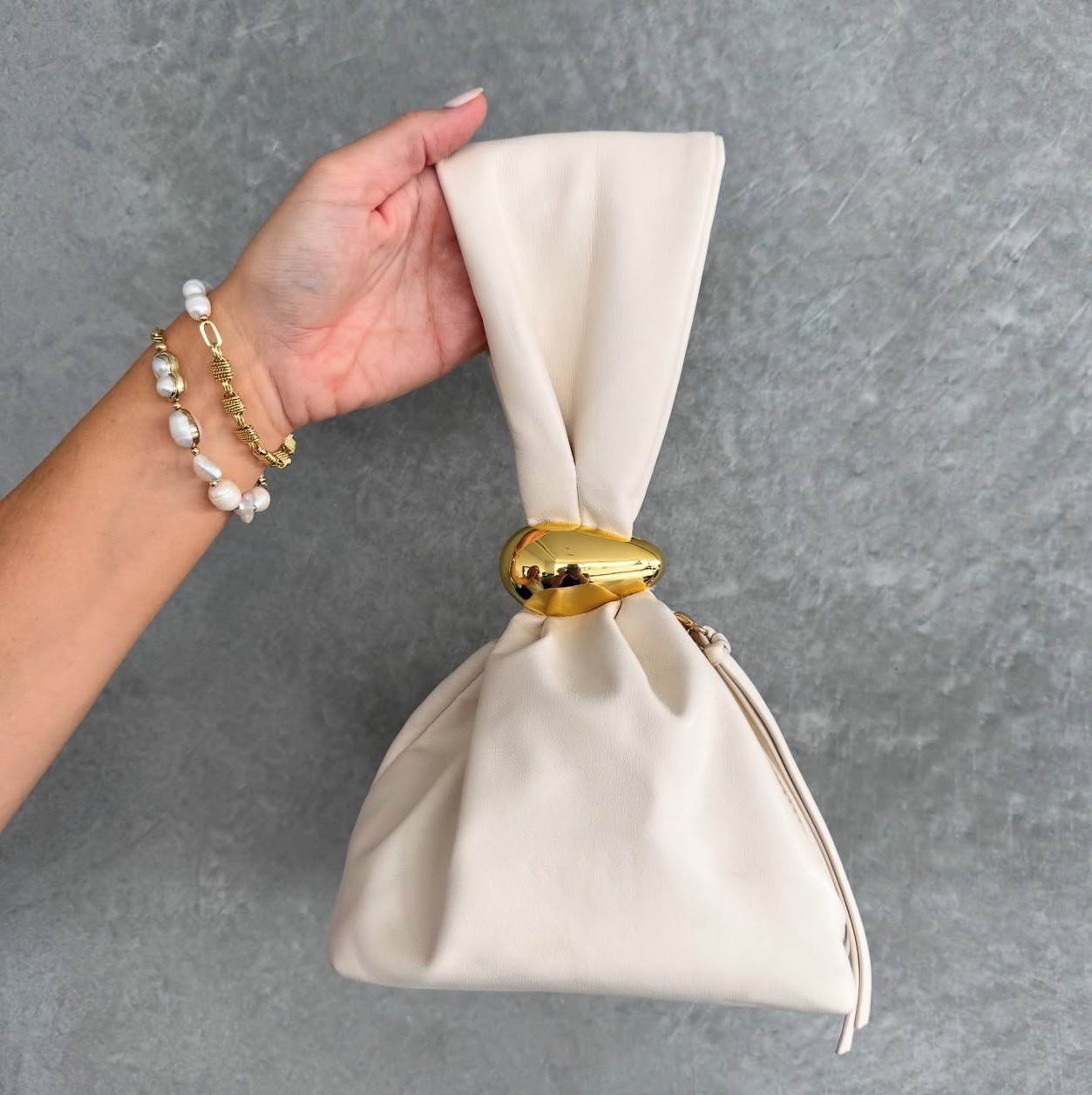 New fav bag 🤍

#LTKstyletip #LTKaustralia