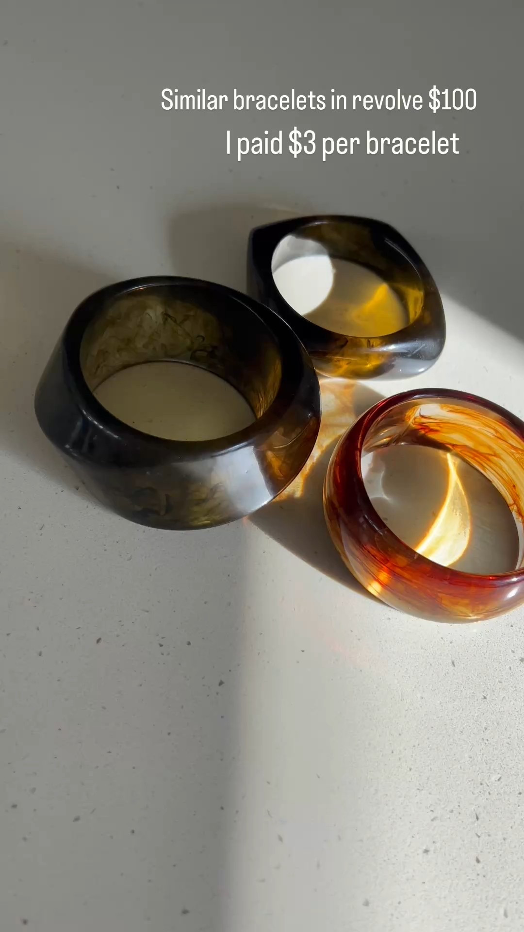  ✨Tap the bell and ❤️ for over 40 fashion, midlife style, midsize fashion and luxury looks for less. 

Spring trends, chunky amber, brown and lime green chunky bracelets.

👑"Helping you look good, feel good!" - Lindsey Denver

Designer look for less

#LTKOver40 #LTKWatchNow #LTKMidsize