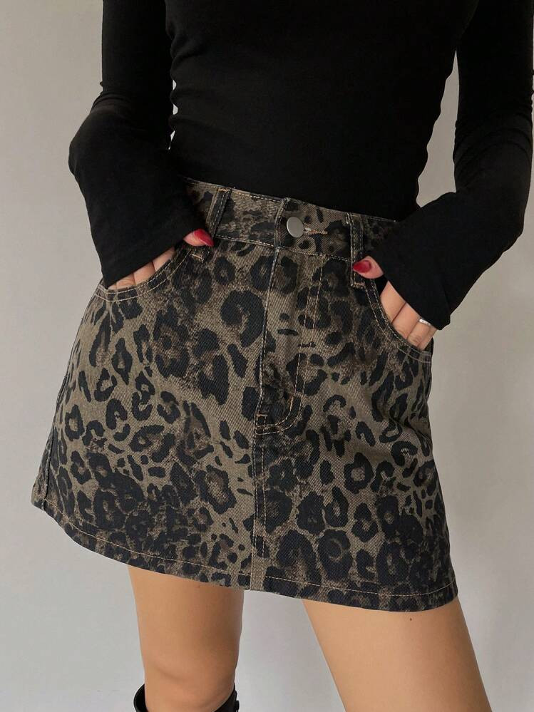 DAZY Women's Leopard Print Denim Skirt With Pockets And Zipper Jeans Skirt | SHEIN