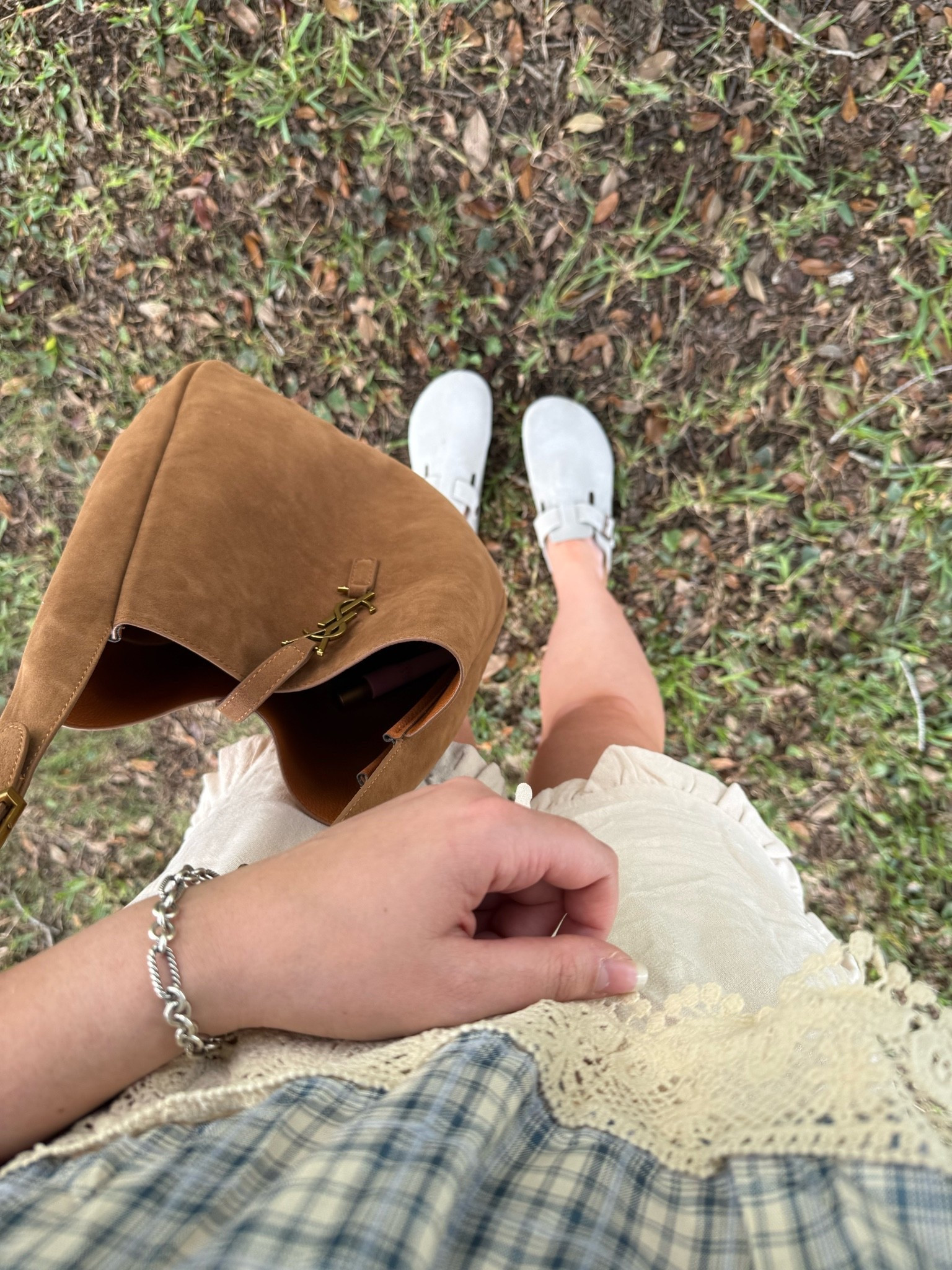 Love how the pale blue in this plaid shirt pairs with the cognac tan of my new suede bag🍂💙🤎 Florida fall fashion 


Florida fall / fall look / fall fashion / fall style / favorite time of year / Amazon look / Amazon outfit / Amazon ootd / Amazon shoes / mules / clogs / birkenstock lookalike / free people dupes / free people lookalikes / Amazon fashion / Amazon style / Ysl bag / Ysl suede bag / suede bucket bag / fall bag

#LTKdayinmylife #LTKSeasonal #LTKootd