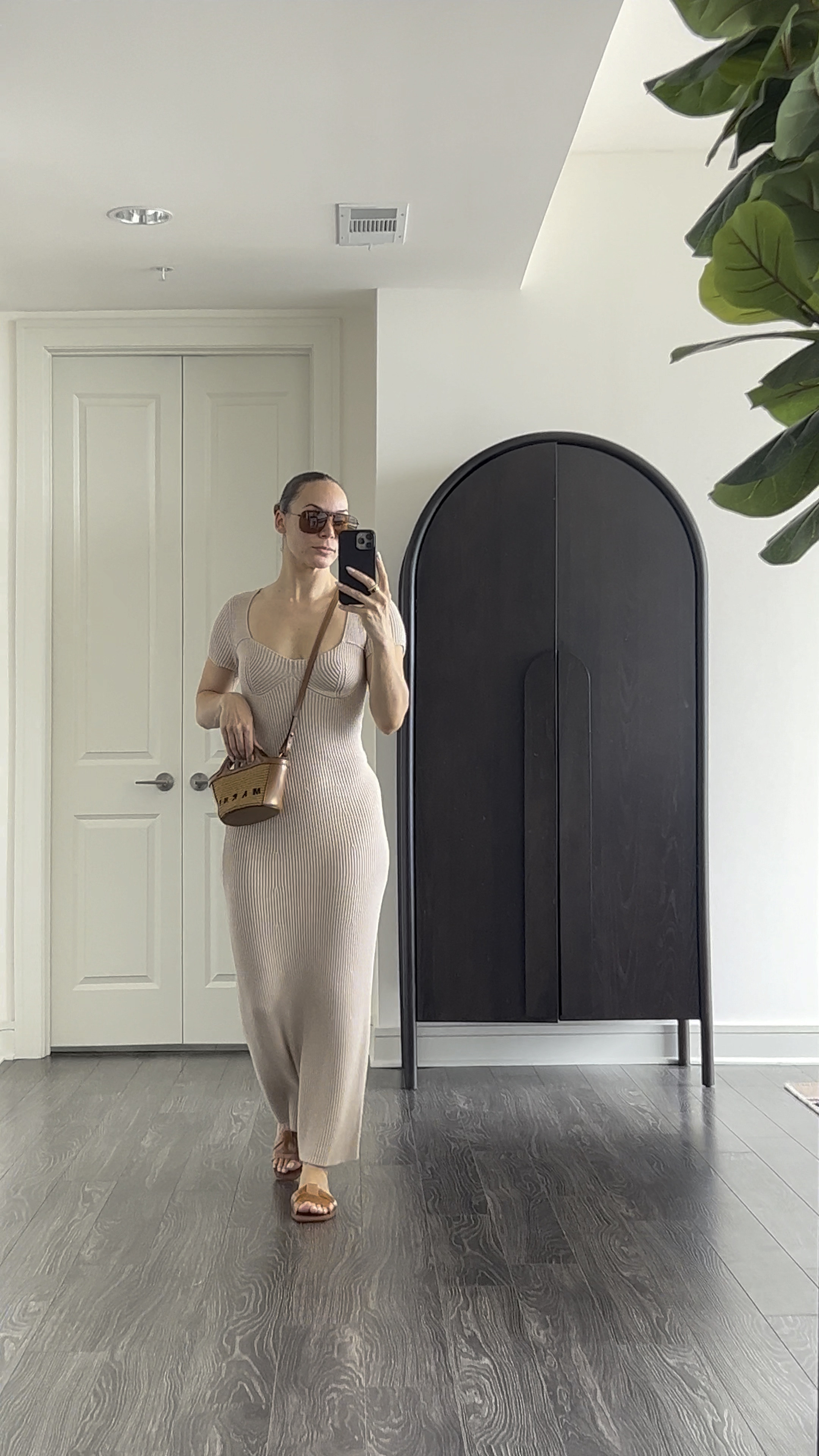 Easy outfit of the day. The white version of this bag is on sale and perfect for summer. Sandals are an older pair from Zara, but they make the same style every year!